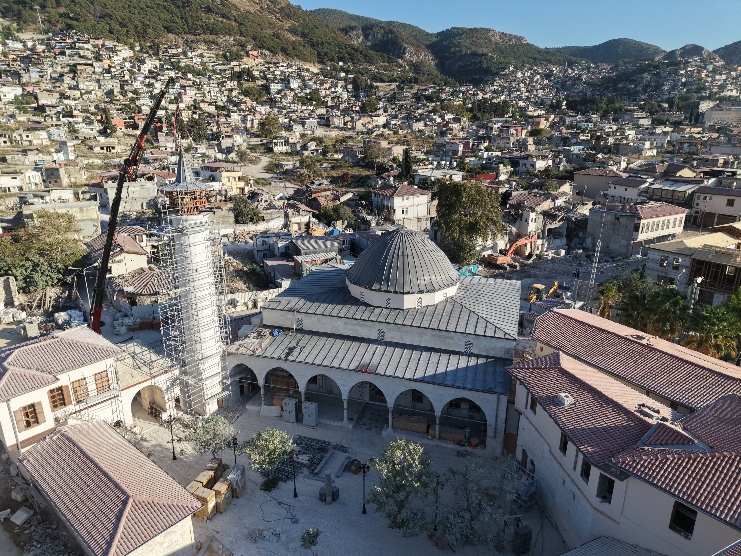 BAŞKAN ALTAY: “HATAY HABİB-İ NECCAR CAMİİ’NİN RESTORASYONUNDA SONA YAKLAŞTIK”