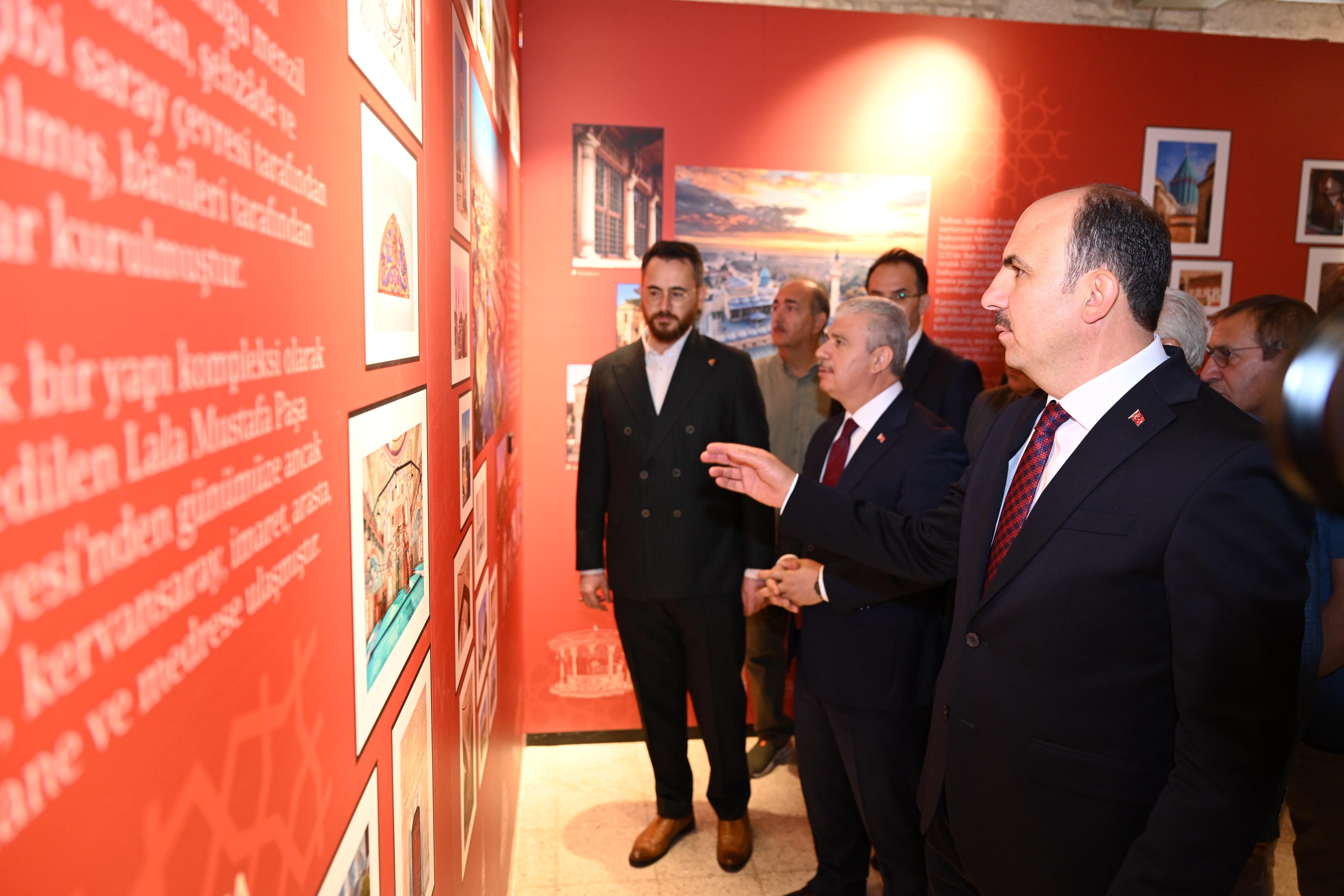 KONYA’NIN BİN YILLIK VAKIF KÜLTÜRÜNÜ ANLATAN SERGİ AÇILDI