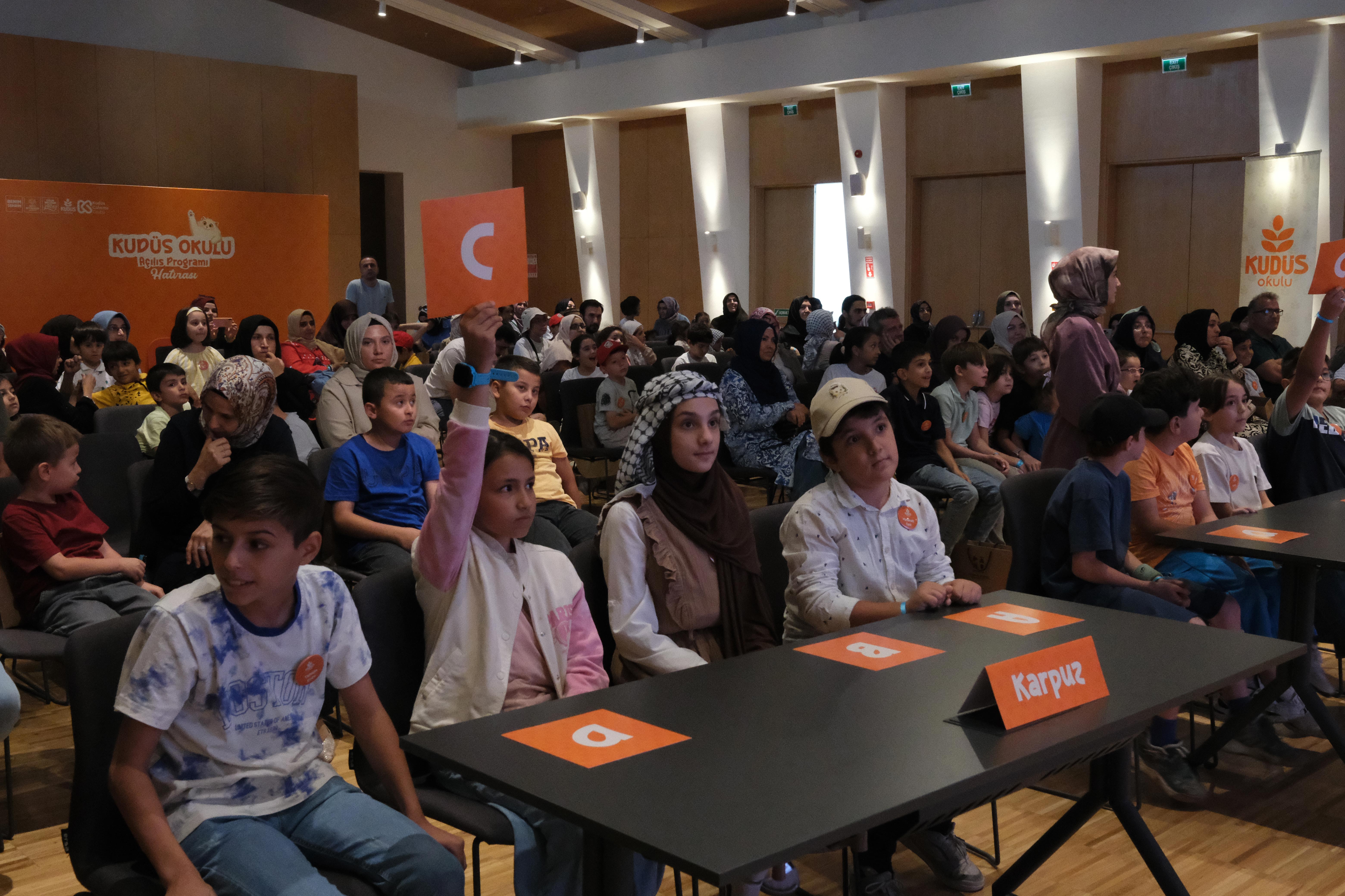 KUDÜS OKULU YENİ DÖNEMDE DE ÇOCUKLARA FİLİSTİN BİLİNCİ KAZANDIRMAYA DEVAM EDECEK
