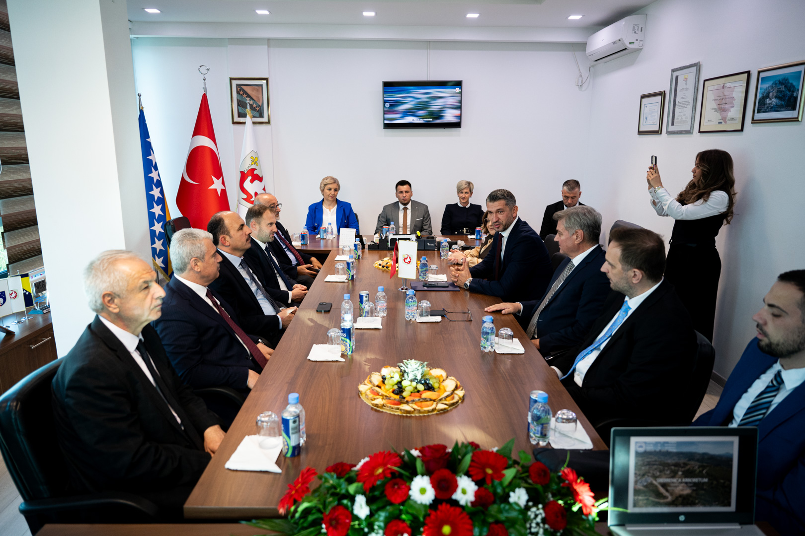 KONYA İLE BOSNA HERSEK ARASINDAKİ TİCARİ İLİŞKİLER GELİŞİYOR