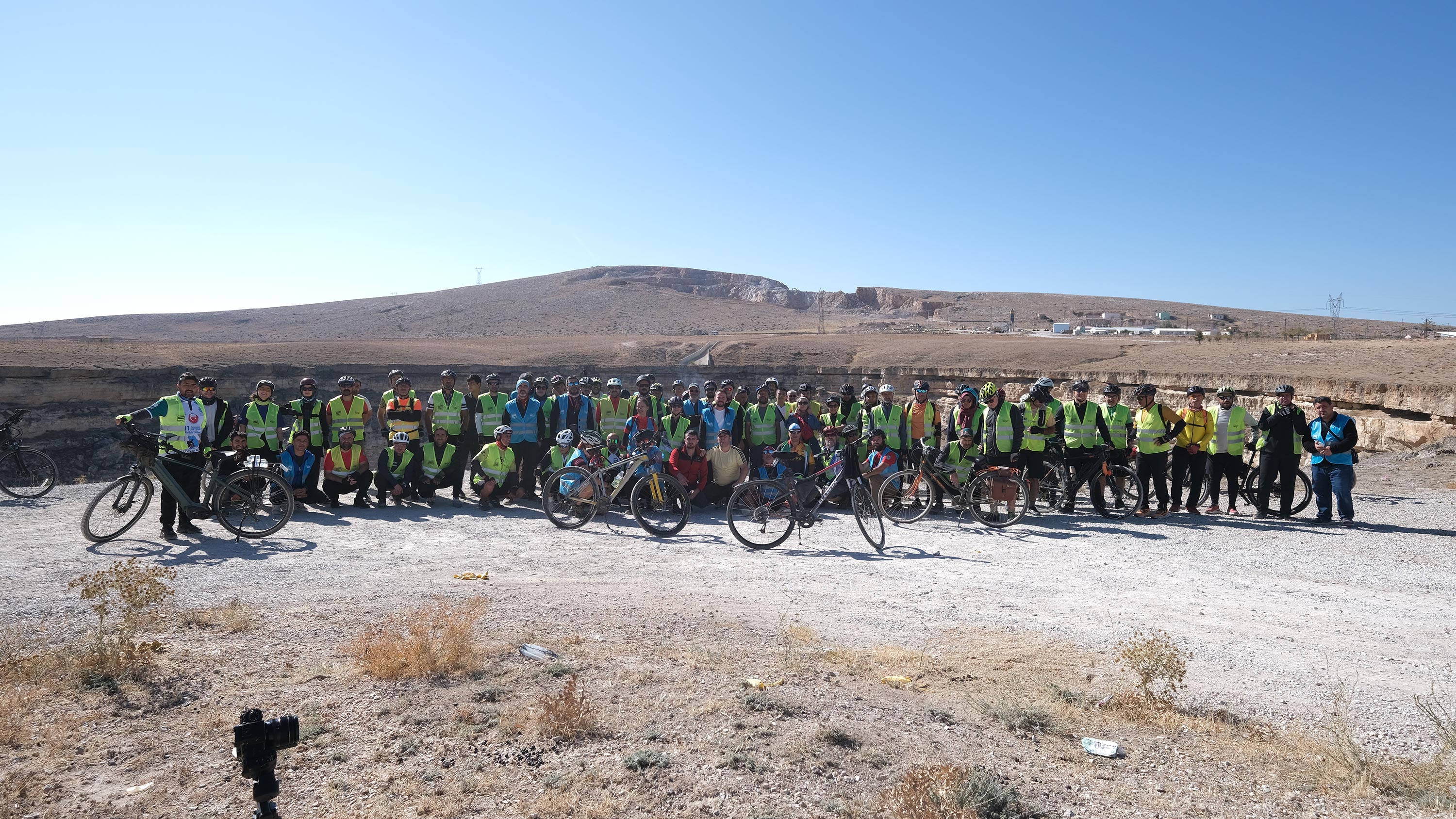 “KEYKUBAD’IN İZİNDE PEDALLIYORUZ” BİSİKLET SÜRÜŞ ETKİNLİĞİNDE KURAKLIĞA DİKKAT ÇEKİLDİ