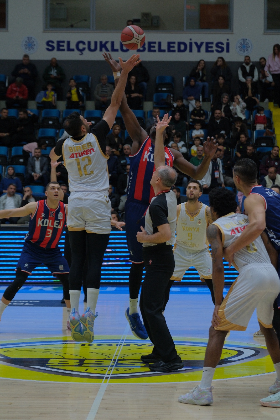 KONYA BÜYÜKŞEHİR YENİLMEZLİK SERİSİNİ 5 MAÇA ÇIKARDI