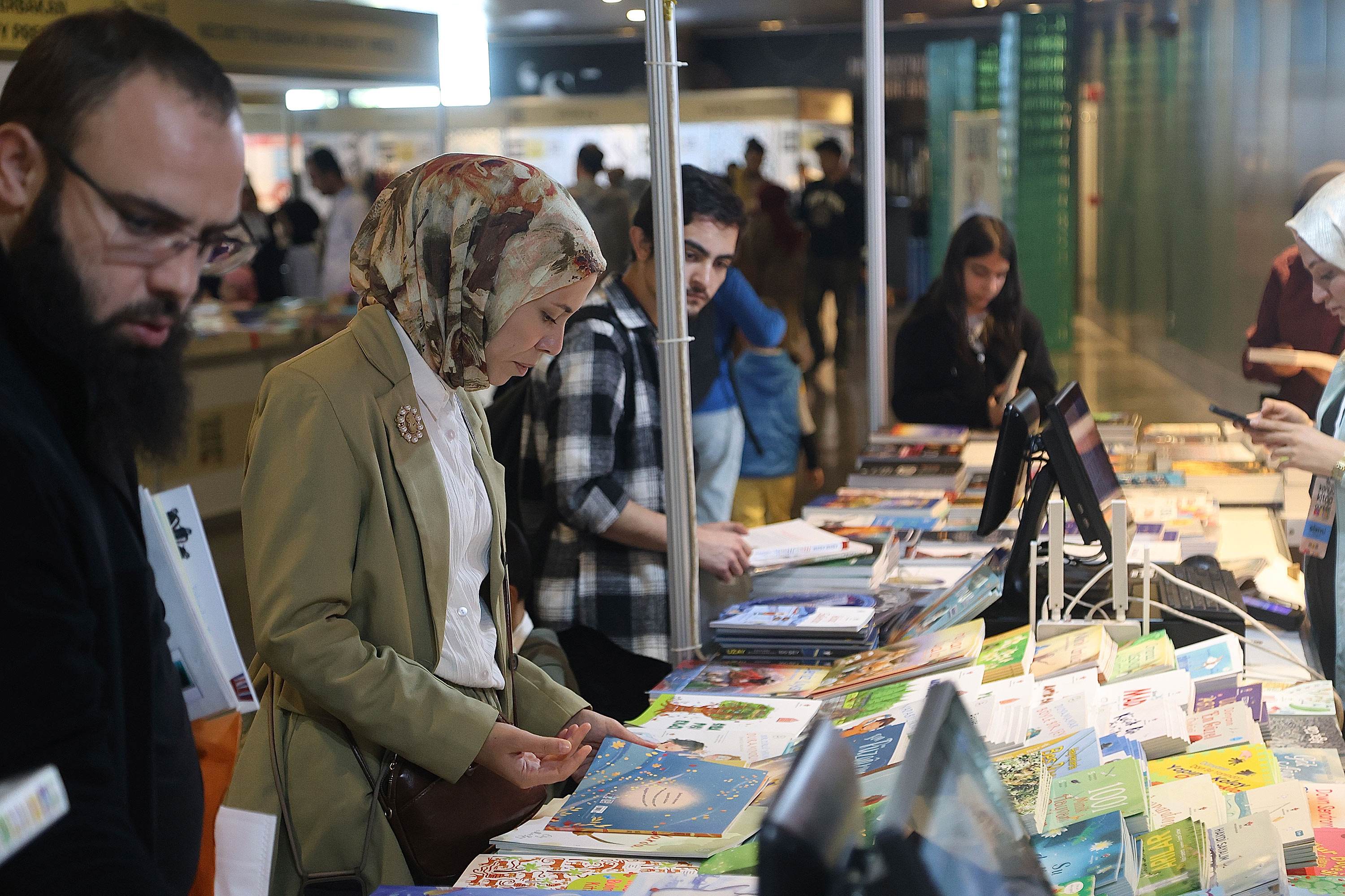 12. KONYA KİTAP GÜNLERİ COŞKUYLA BAŞLADI