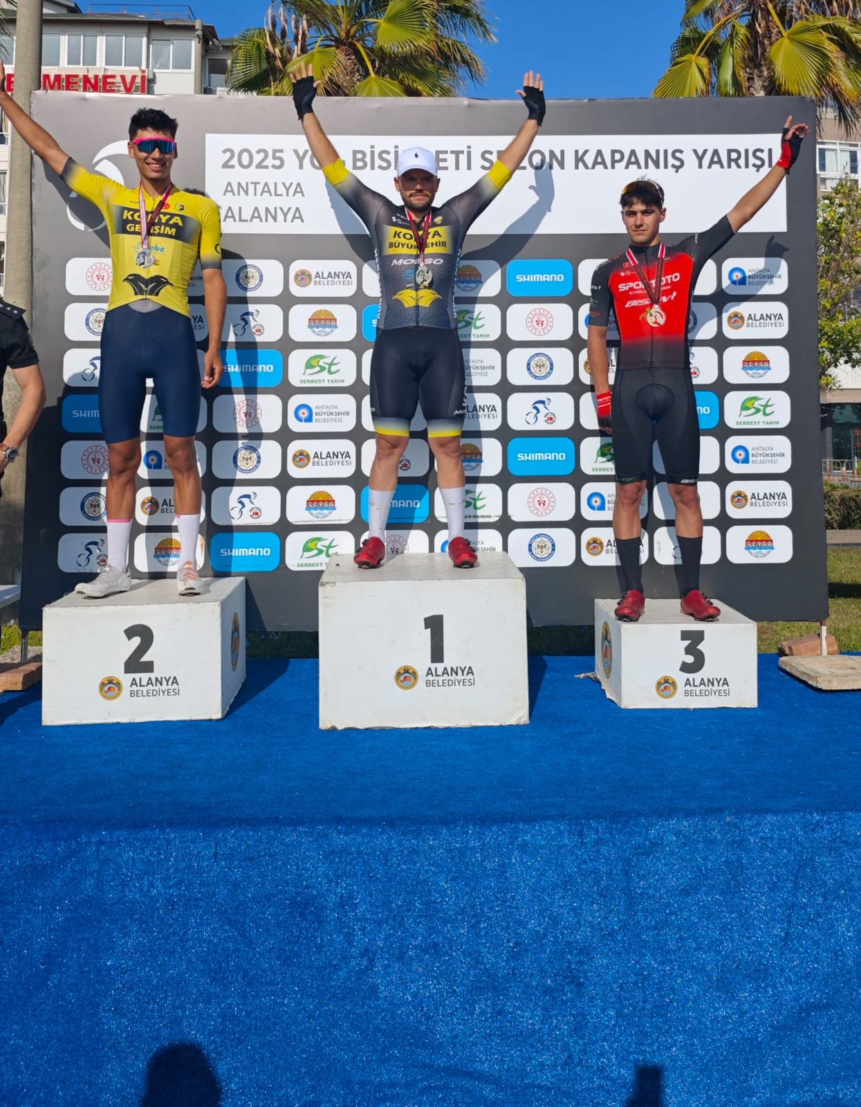 BÜYÜKŞEHİRLİ PEDALLAR SEZONU 7 MADALYA İLE NOKTALADI