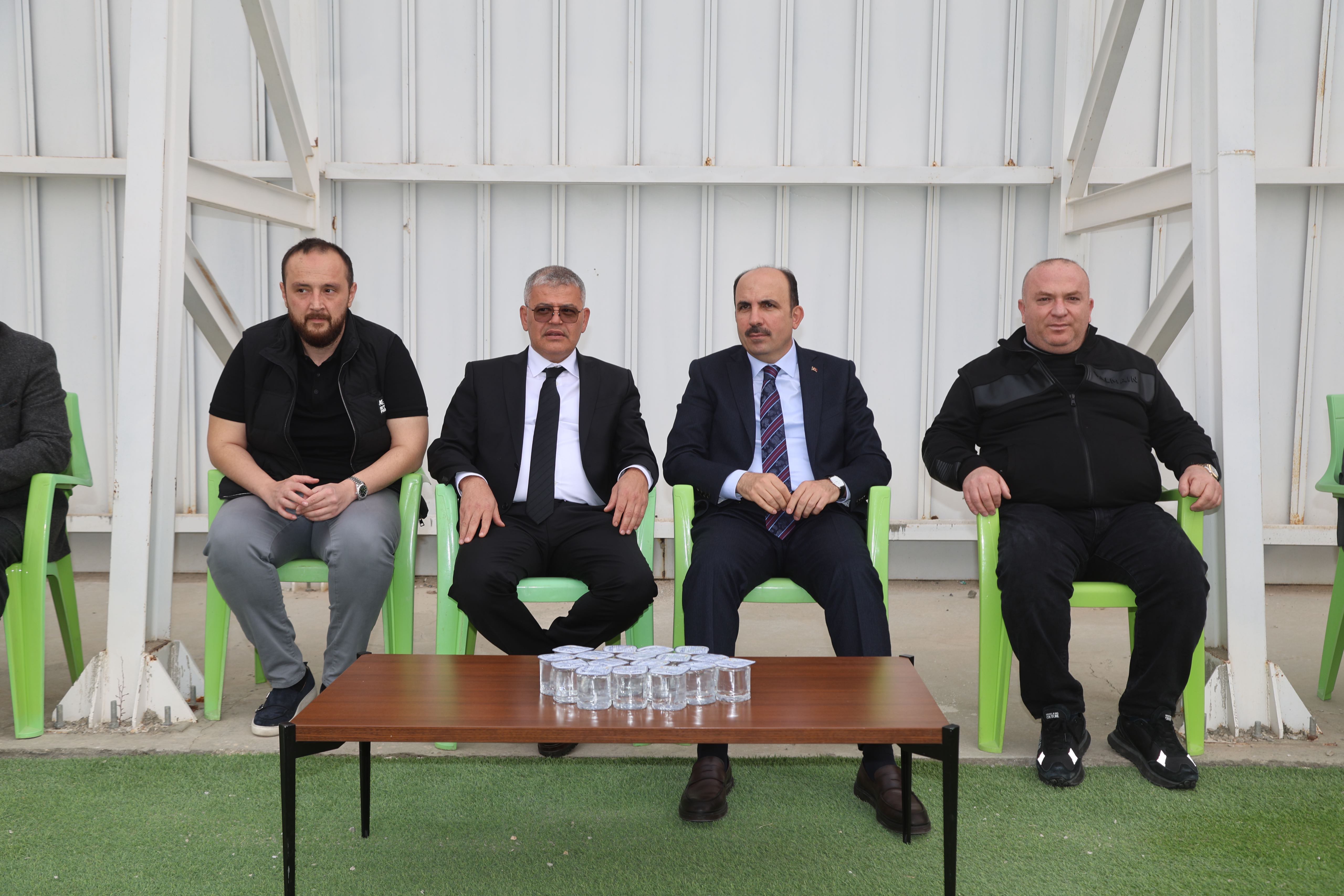 BAŞKAN ALTAY: “BÜTÜN ENERJİMİZİ KONYASPOR’UN BAŞARISI VE KONYA’NIN GELECEK YÜZYILA HAZIRLANMASI İÇİN HARCAMALIYIZ”