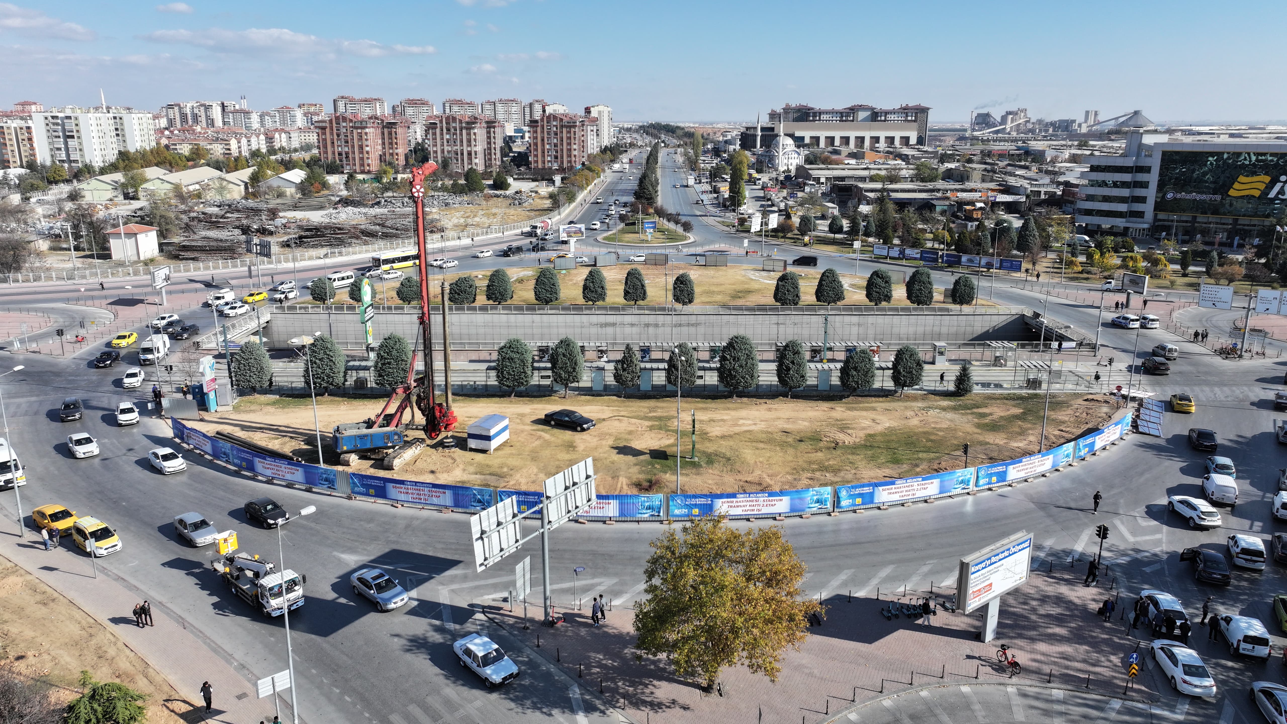 YENİ TRAMVAY HATTI KAPSAMINDA OTOGAR KAVŞAĞI’NDA DÜZENLEME ÇALIŞMASI BAŞLADI