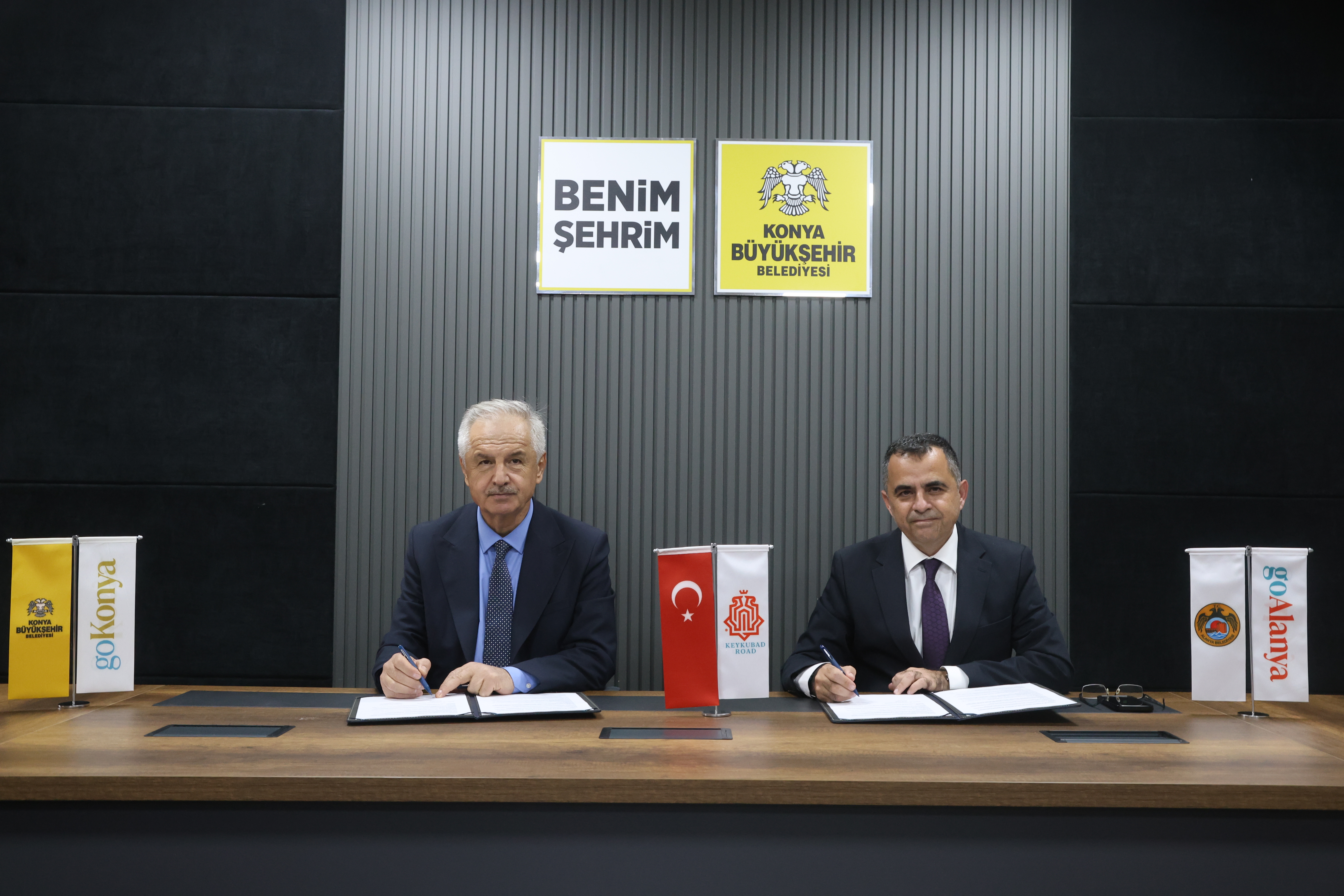 KONYA BÜYÜKŞEHİR VE ALANYA BELEDİYESİ ARASINDA “KEYKUBAD GÖÇ VE KERVAN YOLU PROJESİ” İŞ BİRLİĞİ PROTOKOLÜ İMZALANDI