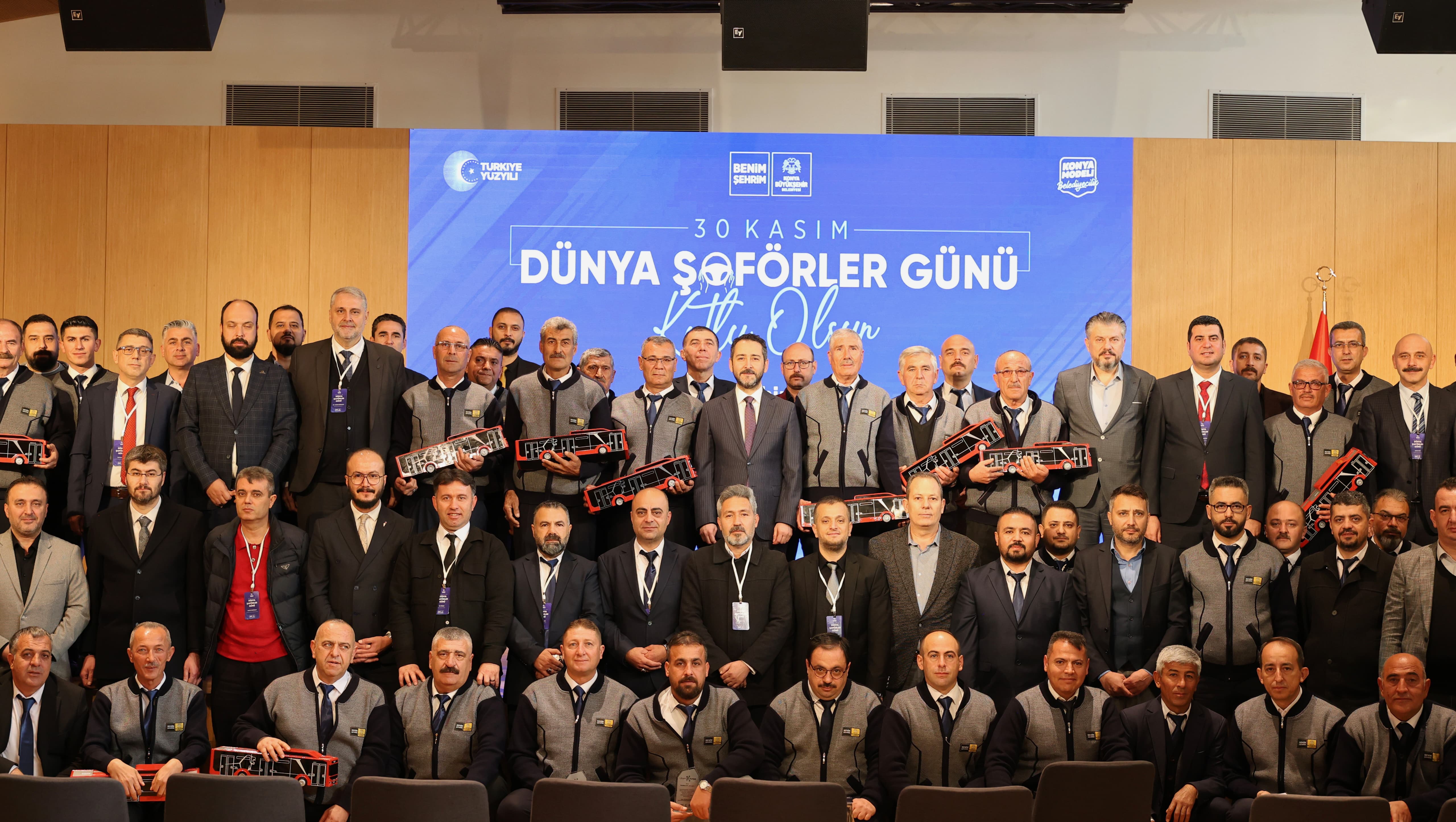 KONYA BÜYÜKŞEHİR “30 KASIM DÜNYA ŞOFÖRLER GÜNÜ" KUTLAMA PROGRAMI DÜZENLEDİ