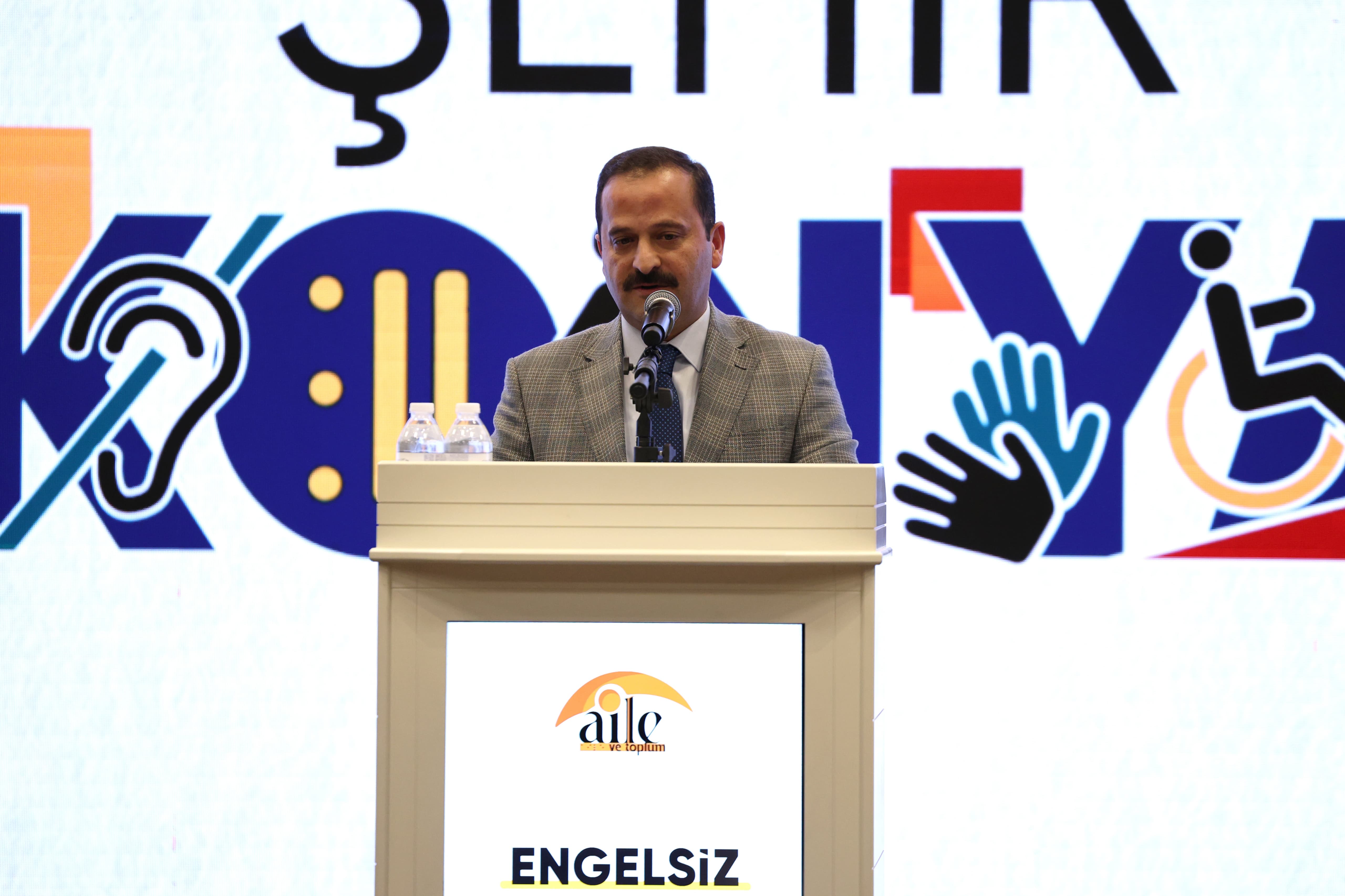 KONYA’DA ÖZEL BİREYLER VE AİLELERİ İÇİN ÖZEL BULUŞMA
