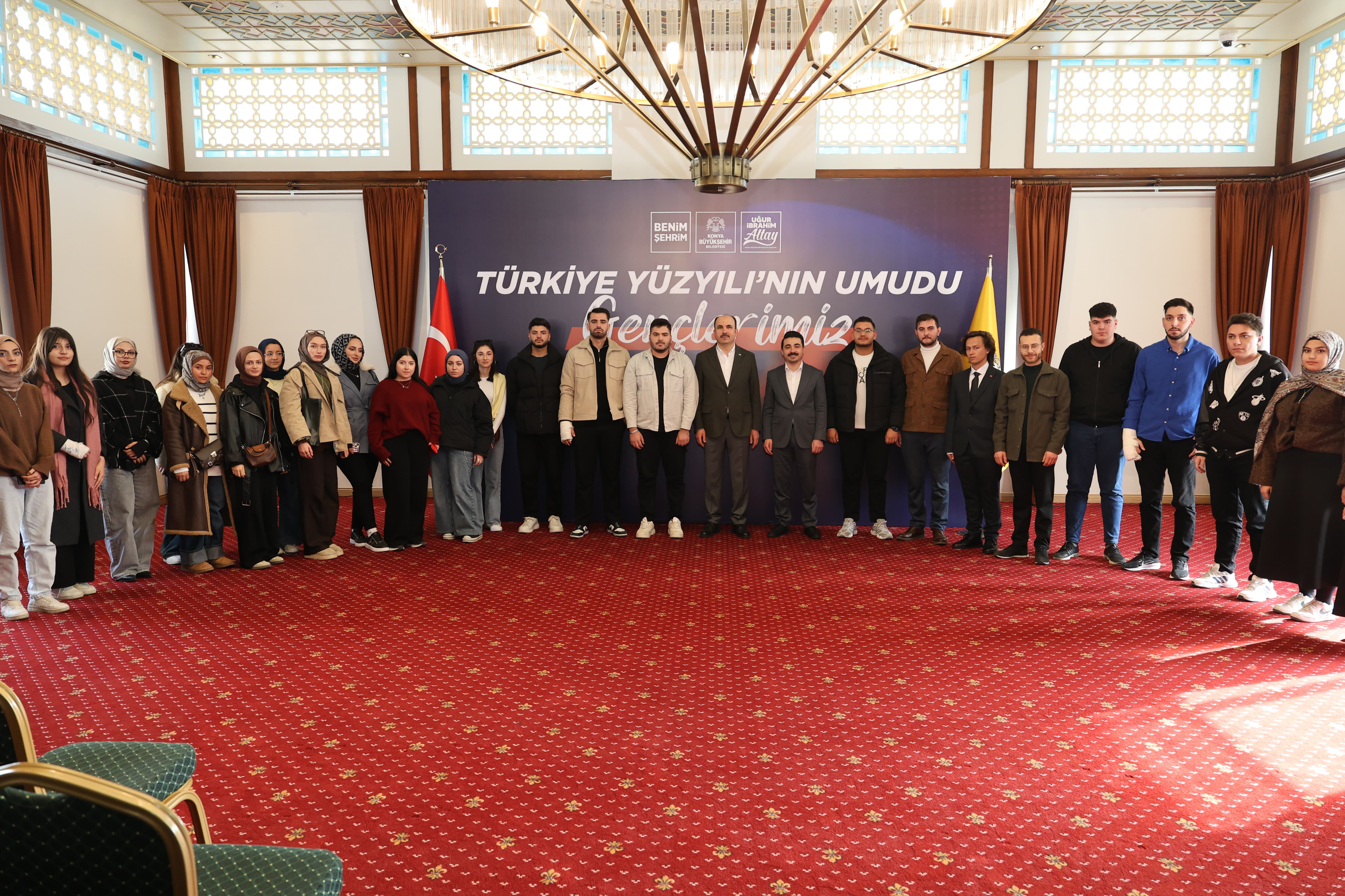 BAŞKAN ALTAY: “HEDEFİMİZ, GENÇLERİMİZİN YAŞAYACAĞI GÜZEL BİR DÜNYA İNŞA ETMEK”