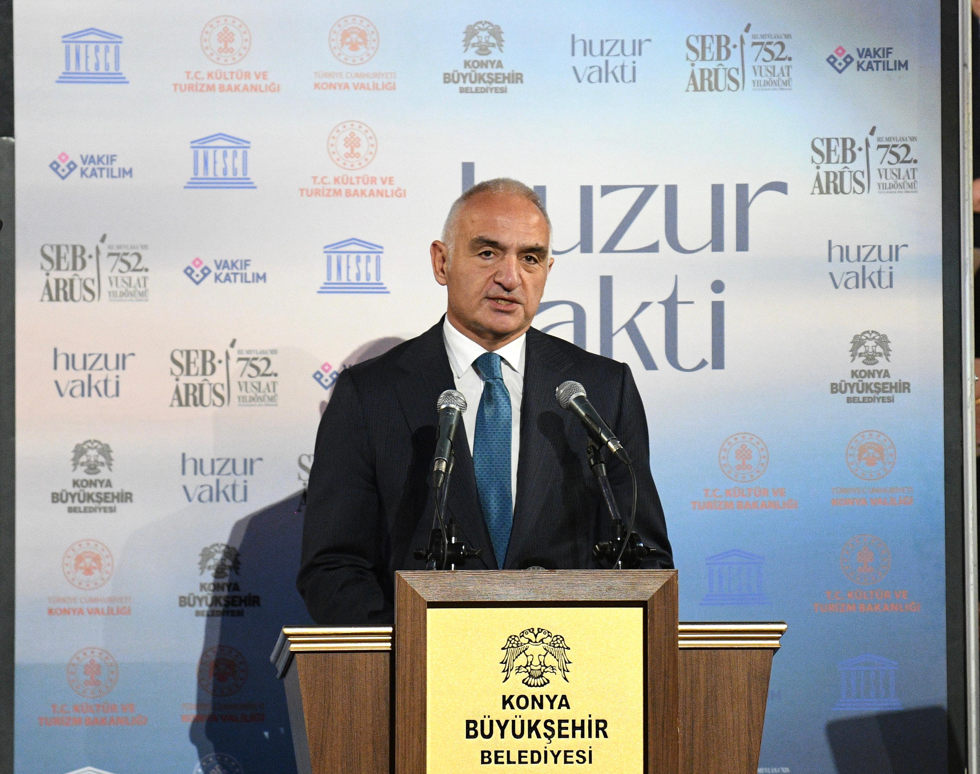 DÜNYANIN DÖRT BİR YANINDAN MEVLANA DOSTLARI 752. ŞEB-İ ARUS’TA BULUŞTU