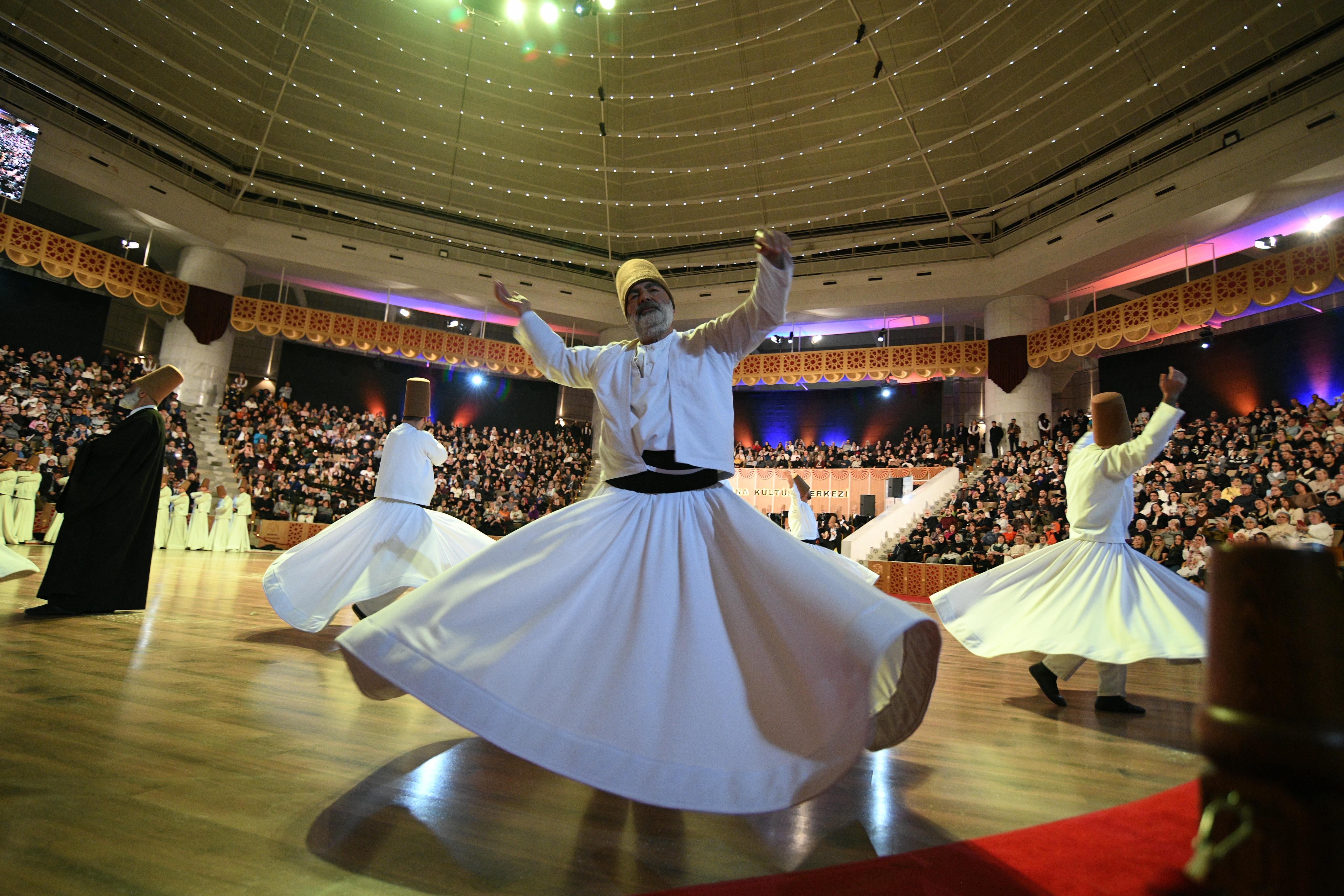DÜNYANIN DÖRT BİR YANINDAN MEVLANA DOSTLARI 752. ŞEB-İ ARUS’TA BULUŞTU