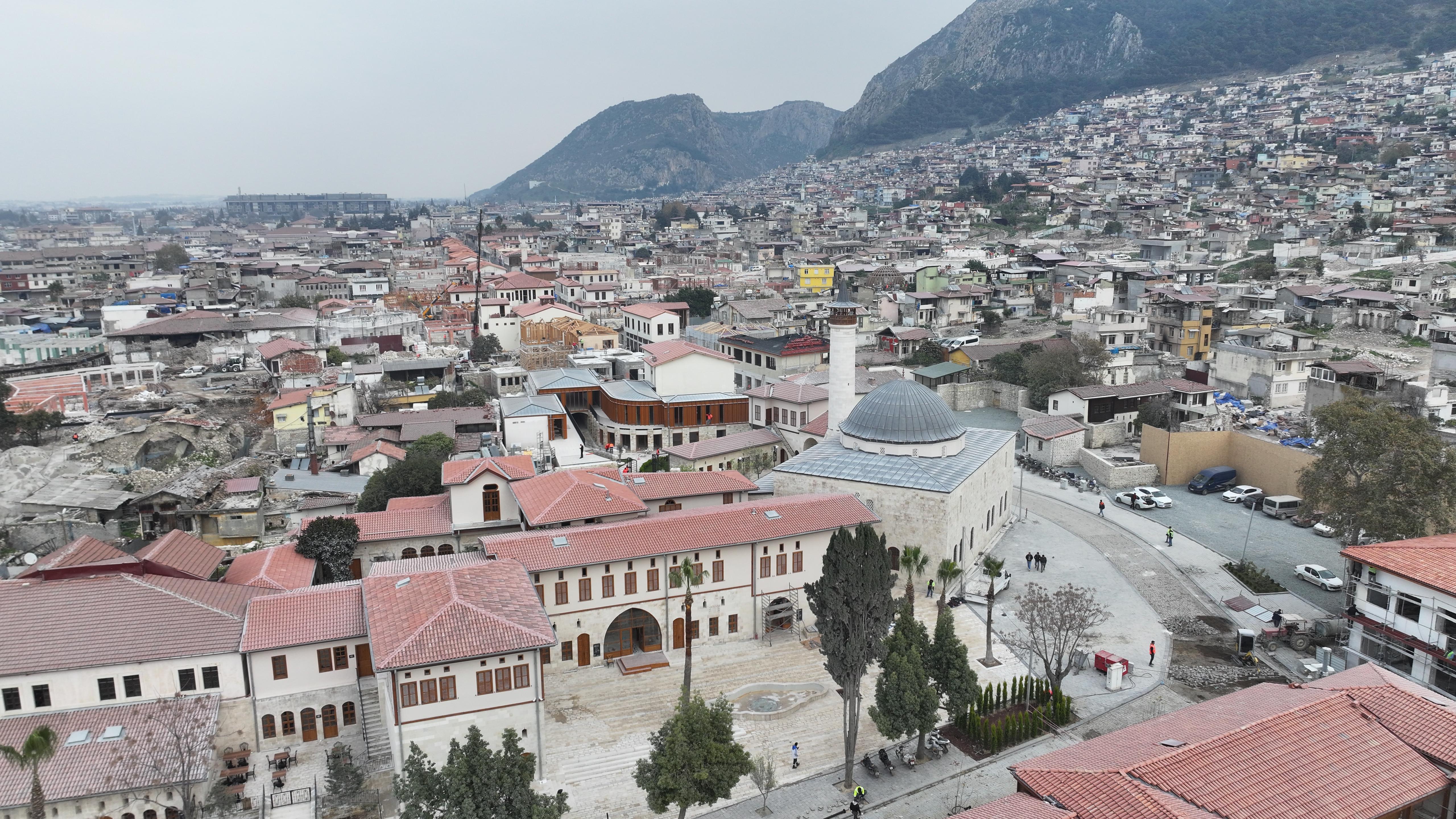 BAŞKAN ALTAY: “TARİHİN TOZLU SAYFALARINI KİM AÇARSA KONYA’NIN HATAY’DA YAPTIKLARINI VE HABİB-İ NECCAR CAMİİ’NİN RESTORASYONUNU GÖRECEK”