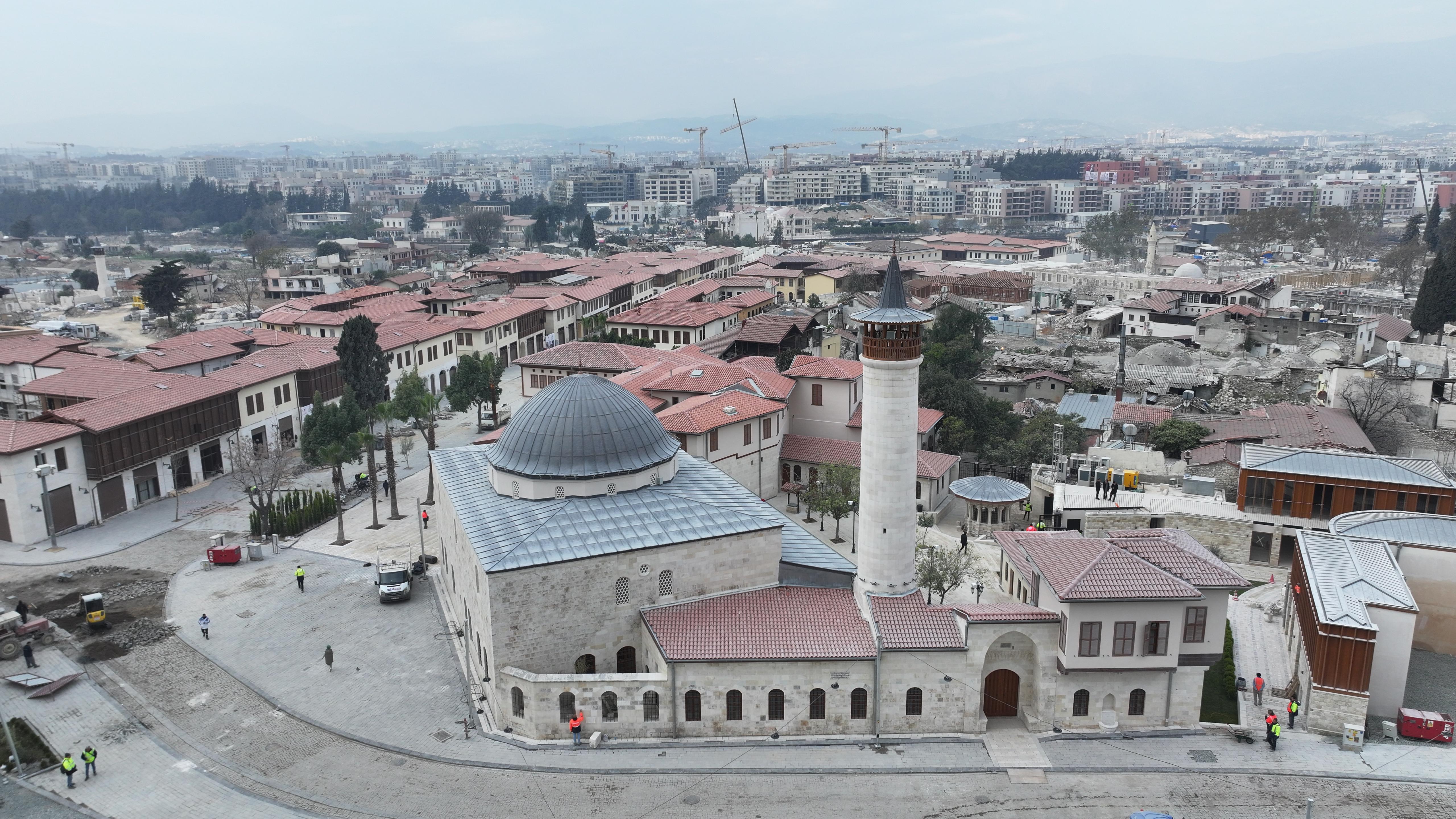 BAŞKAN ALTAY: “TARİHİN TOZLU SAYFALARINI KİM AÇARSA KONYA’NIN HATAY’DA YAPTIKLARINI VE HABİB-İ NECCAR CAMİİ’NİN RESTORASYONUNU GÖRECEK”