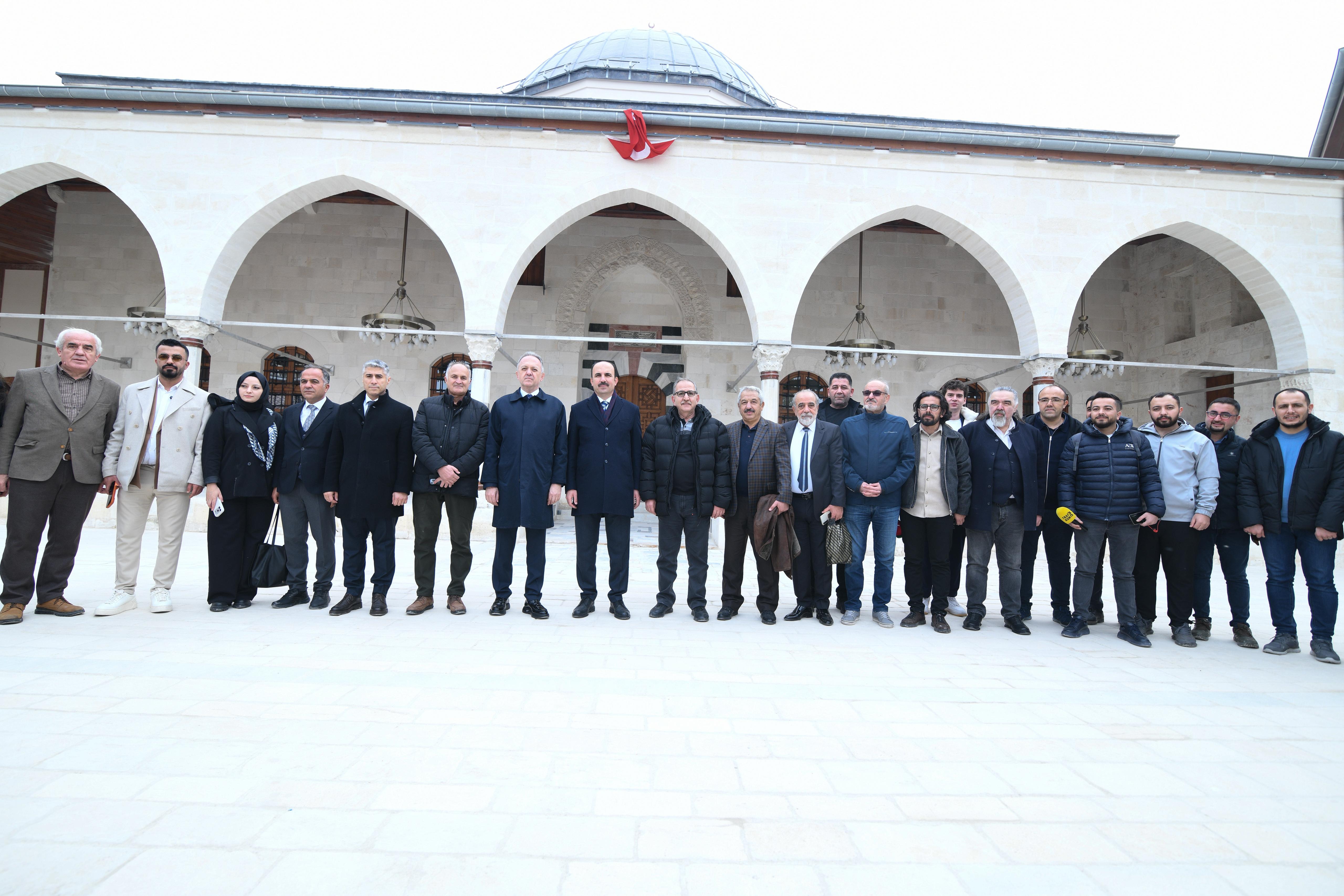 BAŞKAN ALTAY: “TARİHİN TOZLU SAYFALARINI KİM AÇARSA KONYA’NIN HATAY’DA YAPTIKLARINI VE HABİB-İ NECCAR CAMİİ’NİN RESTORASYONUNU GÖRECEK”
