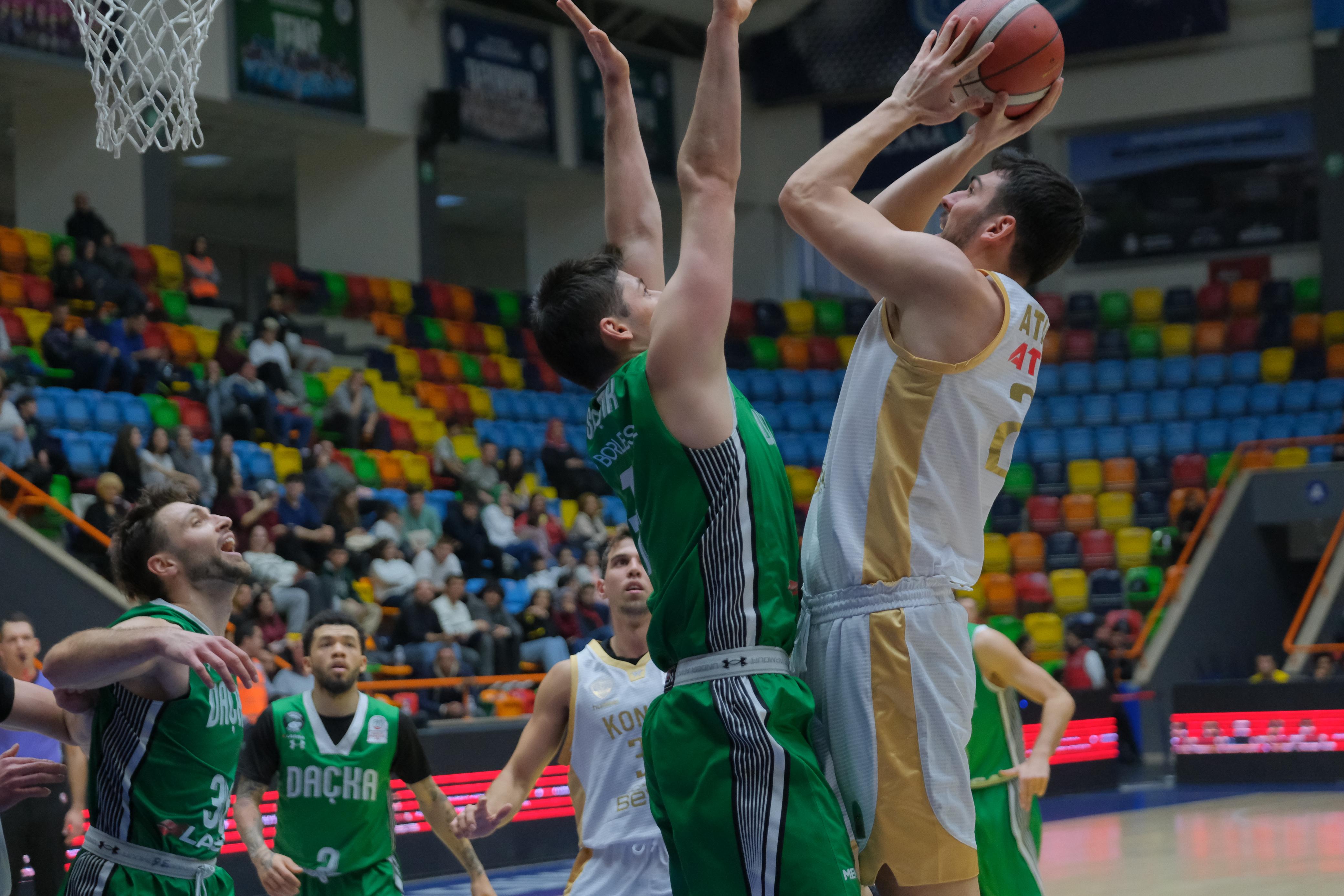 BÜYÜKŞEHİR BELEDİYESPOR, DARÜŞŞAFAKA’YI RAHAT GEÇTİ