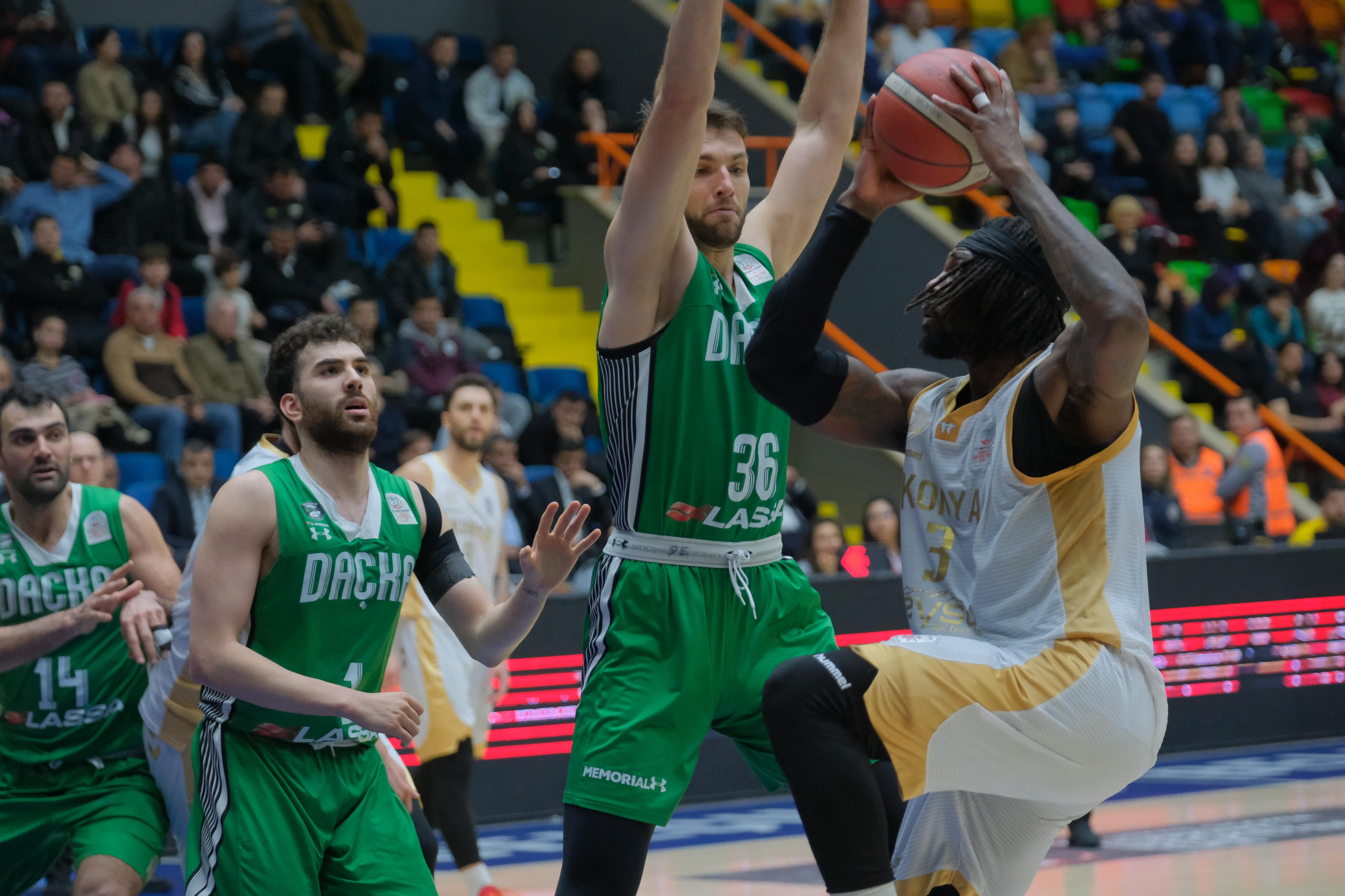 BÜYÜKŞEHİR BELEDİYESPOR, DARÜŞŞAFAKA’YI RAHAT GEÇTİ