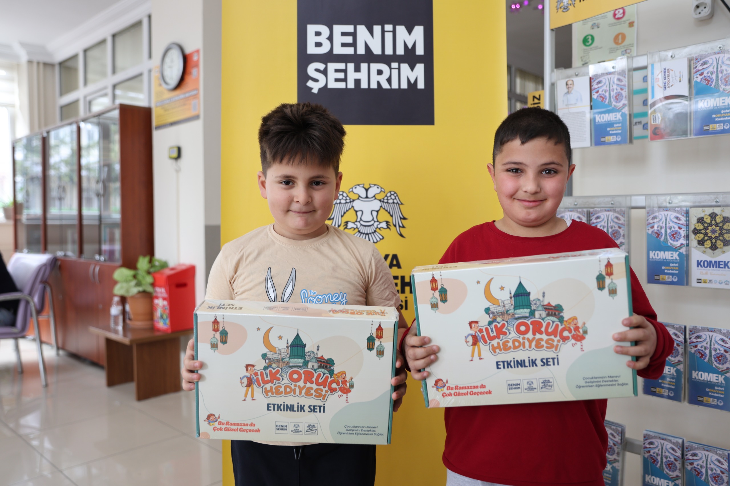 BAŞKAN ALTAY: “ÇOCUKLAR RAMAZAN’I HEYECANLA KARŞILASIN DİYE İLK ORUÇ HEDİYELERİNİN DAĞITIMINA BAŞLADIK”