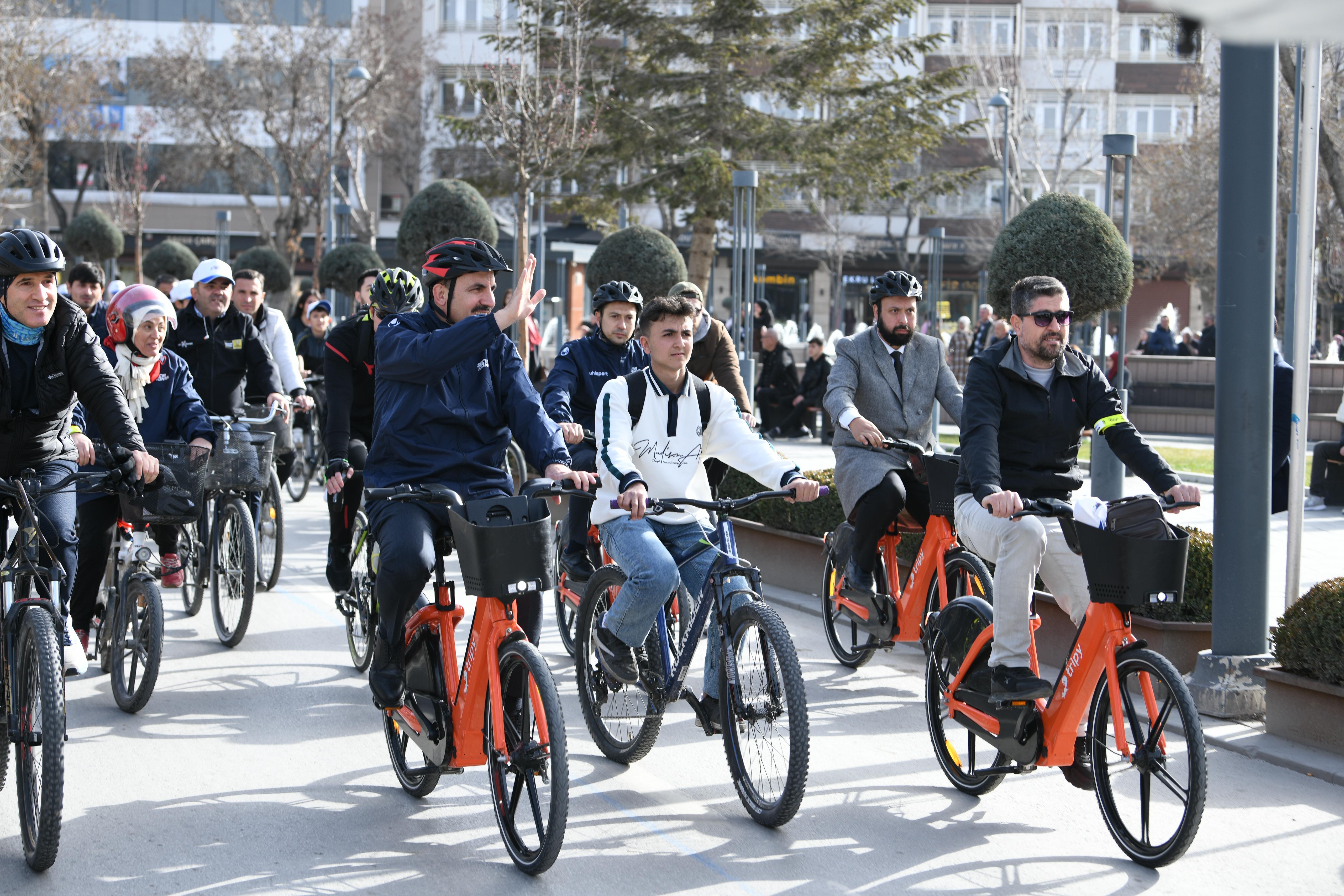 2026 AVRUPA BİSİKLET BAŞKENTİ YILI VE VELESPİT MÜZESİ AÇILIŞI COŞKUYLA YAPILDI
