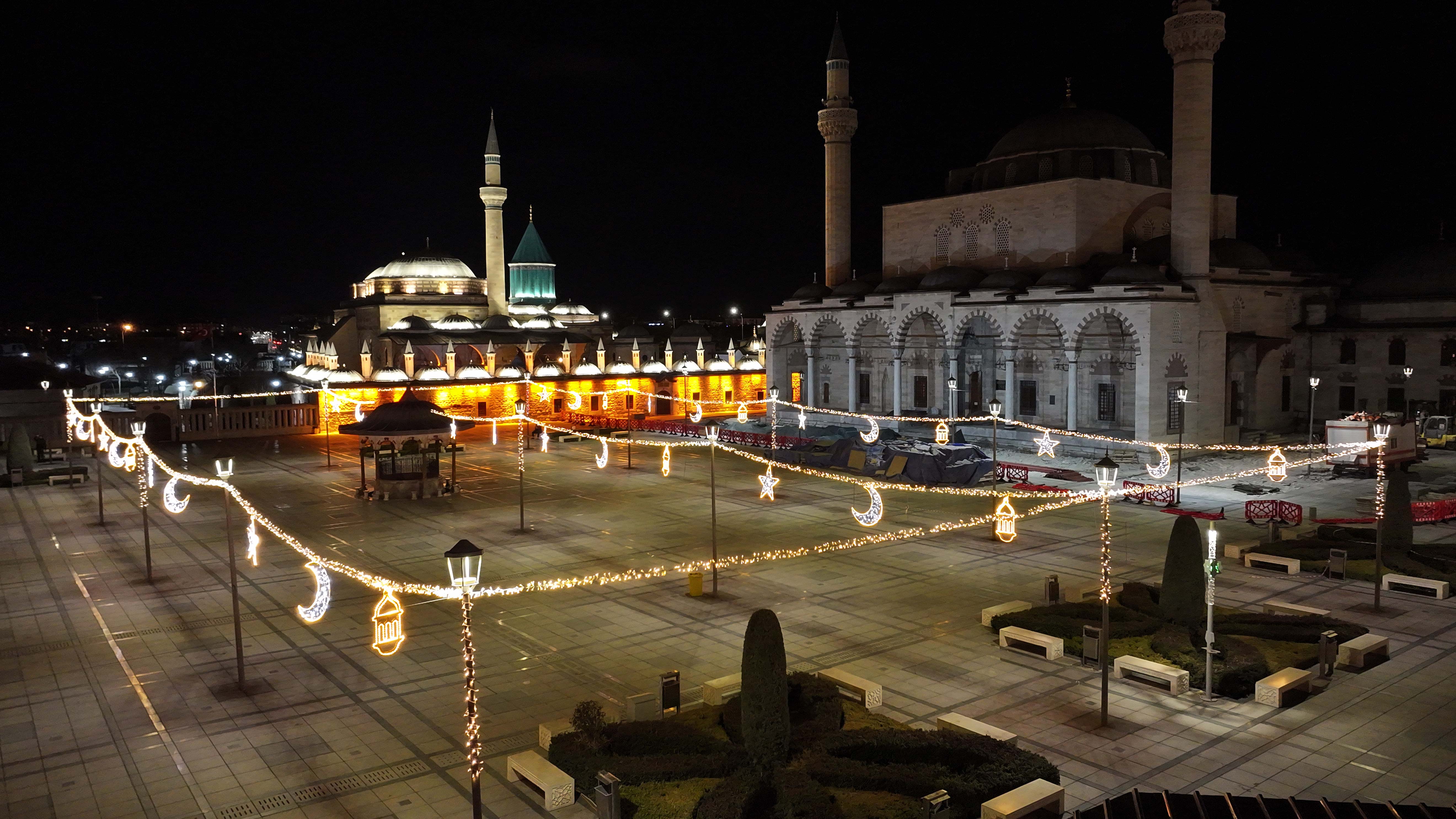 KONYA 11 AYIN SULTANI RAMAZAN’A IŞIL IŞIL GİRİYOR