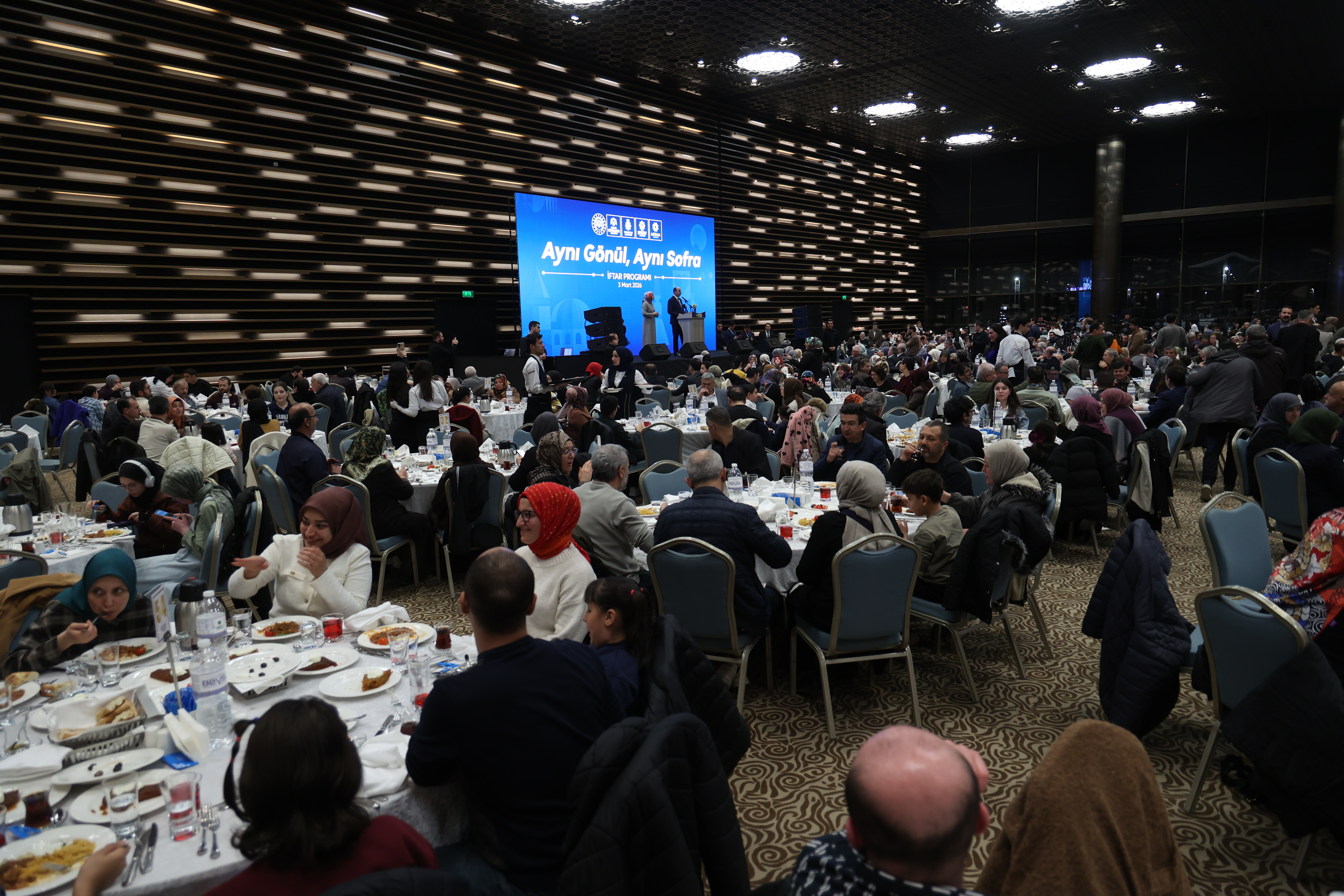 KONYA’DAKİ ÖZEL GEREKSİNİMLİ BİREYLER VE AİLELERİ İFTAR PROGRAMINDA BİR ARAYA GELDİ