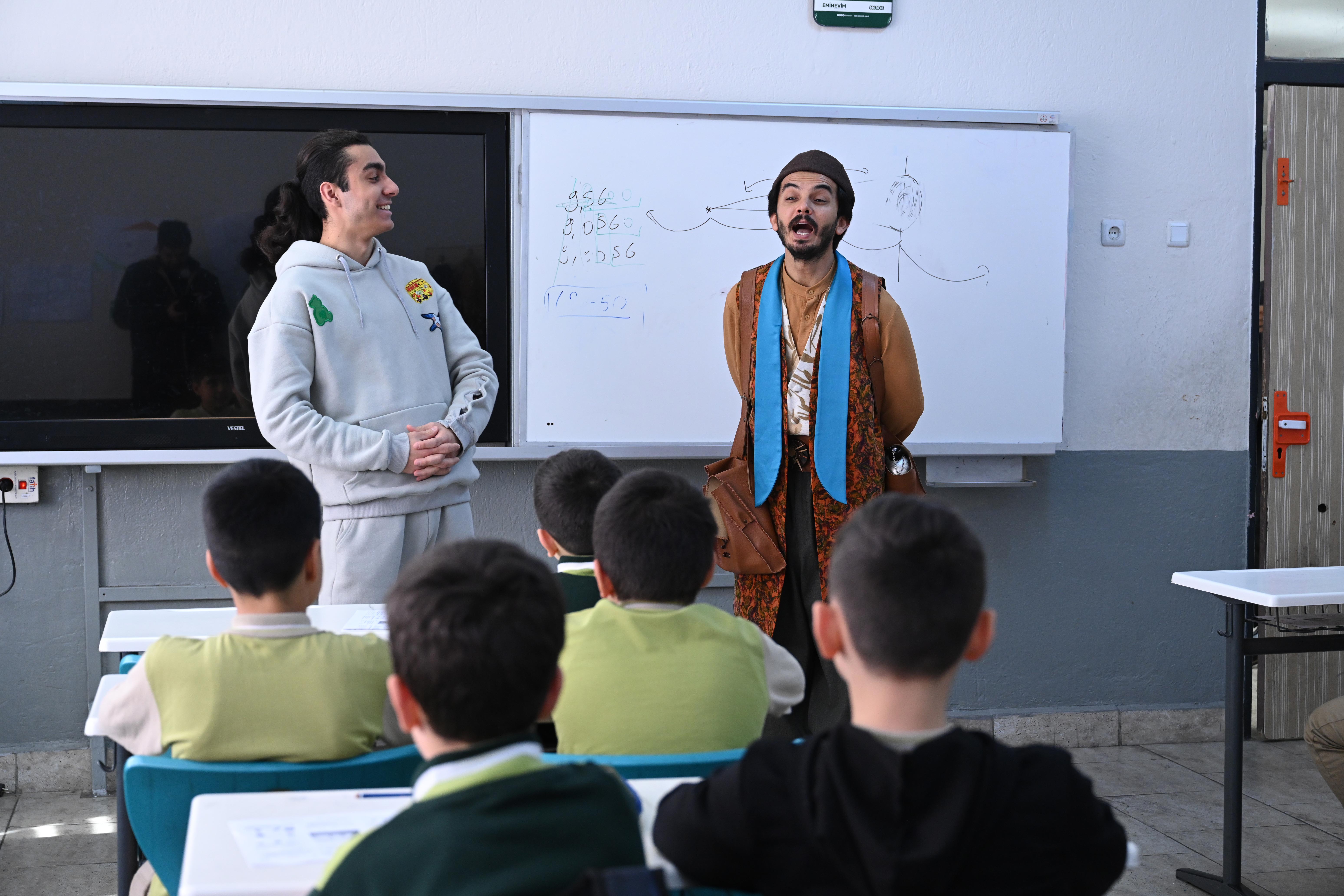 BAŞKAN ALTAY: “31 İLÇEDE 165 BİN ÖĞRENCİMİZE TASARRUF VE MİLLİ TEKNOLOJİ HAMLESİ BİLİNCİ KAZANDIRIYORUZ”