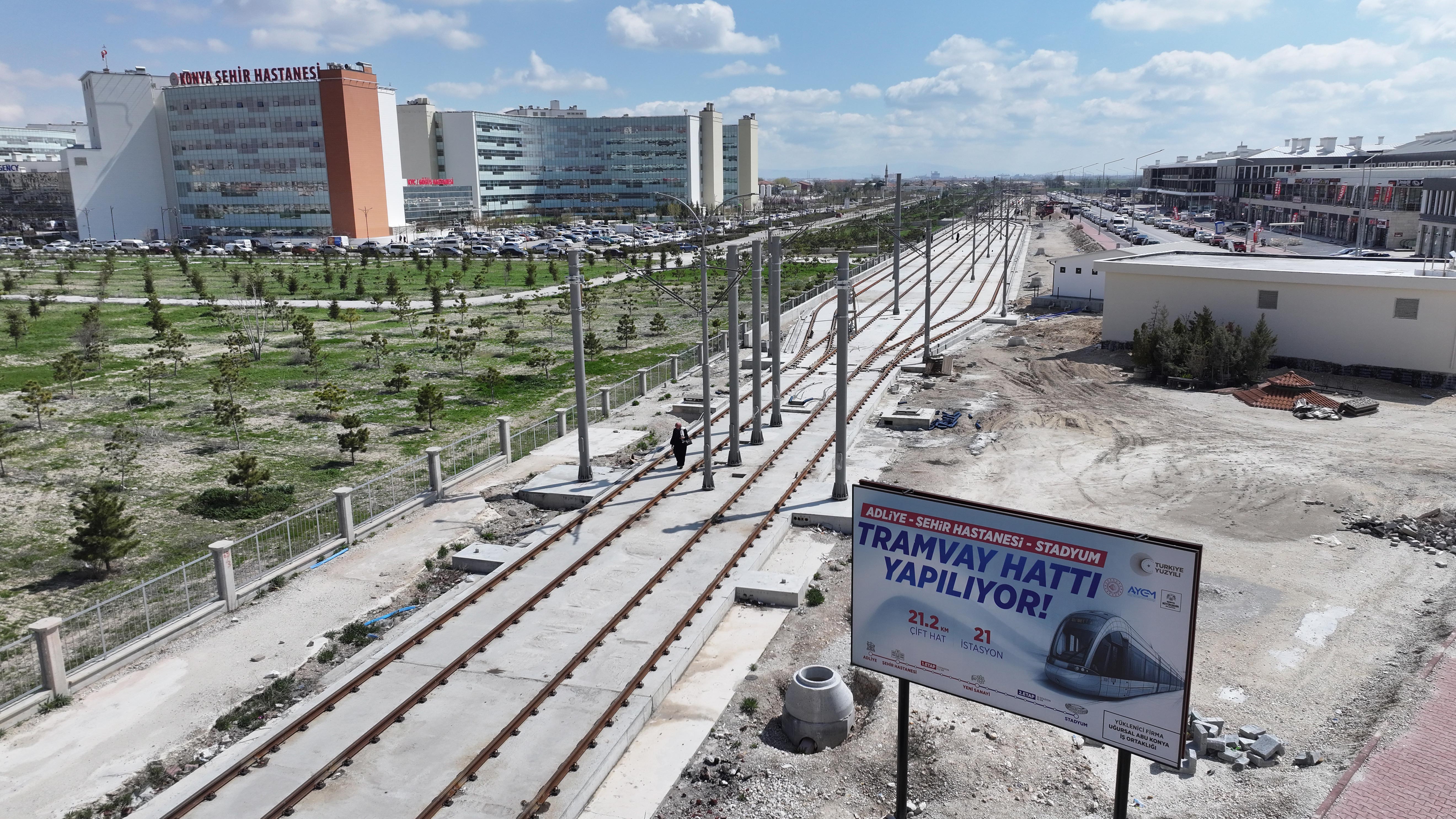 BAŞKAN ALTAY STADYUM-ŞEHİR HASTANESİ TRAMVAY HATTI’NDA YOĞUN MESAİNİN SÜRDÜĞÜNÜ AÇIKLADI