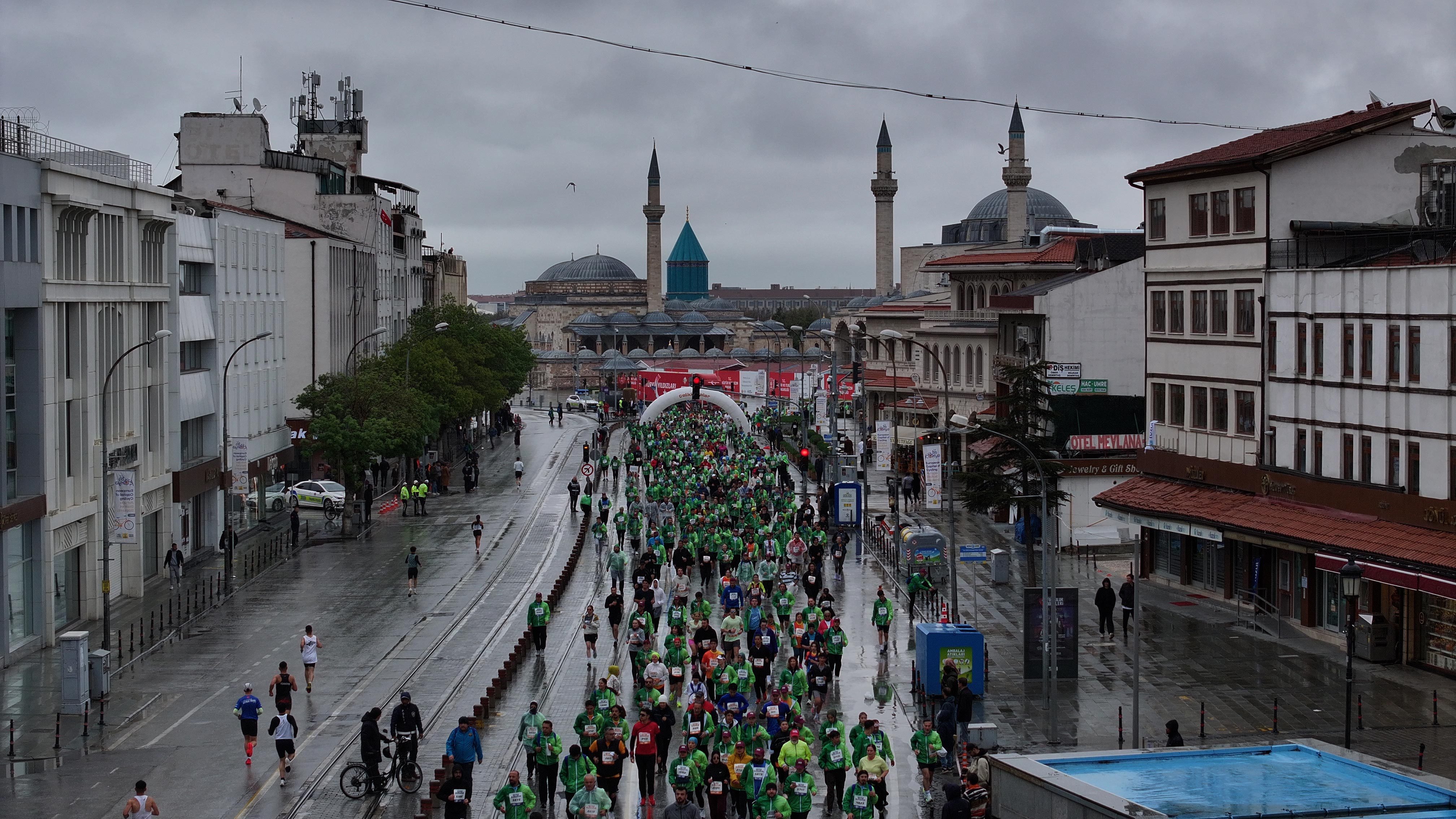 5. ULUSLARARASI KONYA YARI MARATONU’NDA DÜNYANIN RİTMİ KONYA’DA ATTI