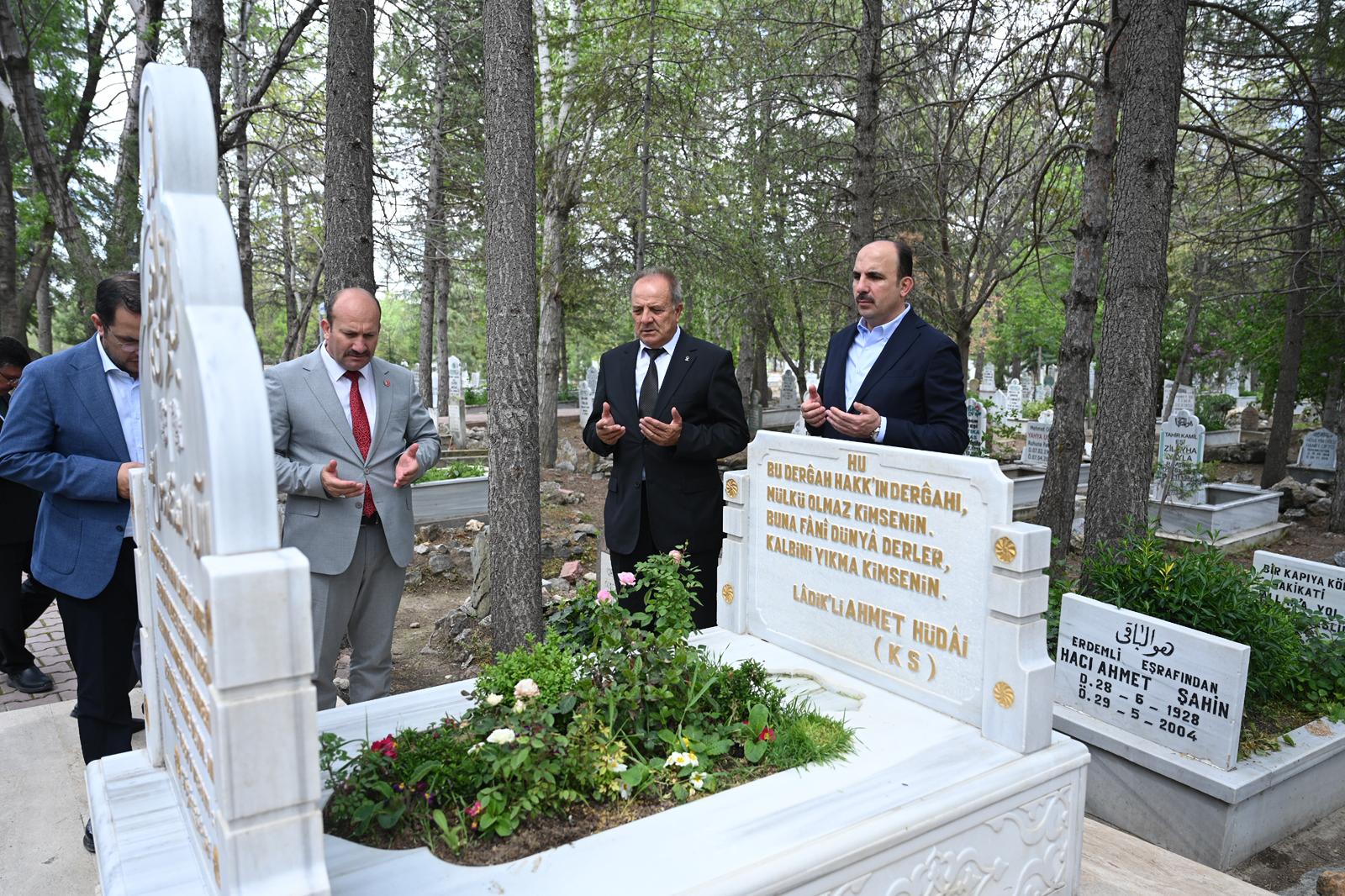 BAŞKAN ALTAY SARAYÖNÜ’NDE VATANDAŞLARLA BULUŞTU