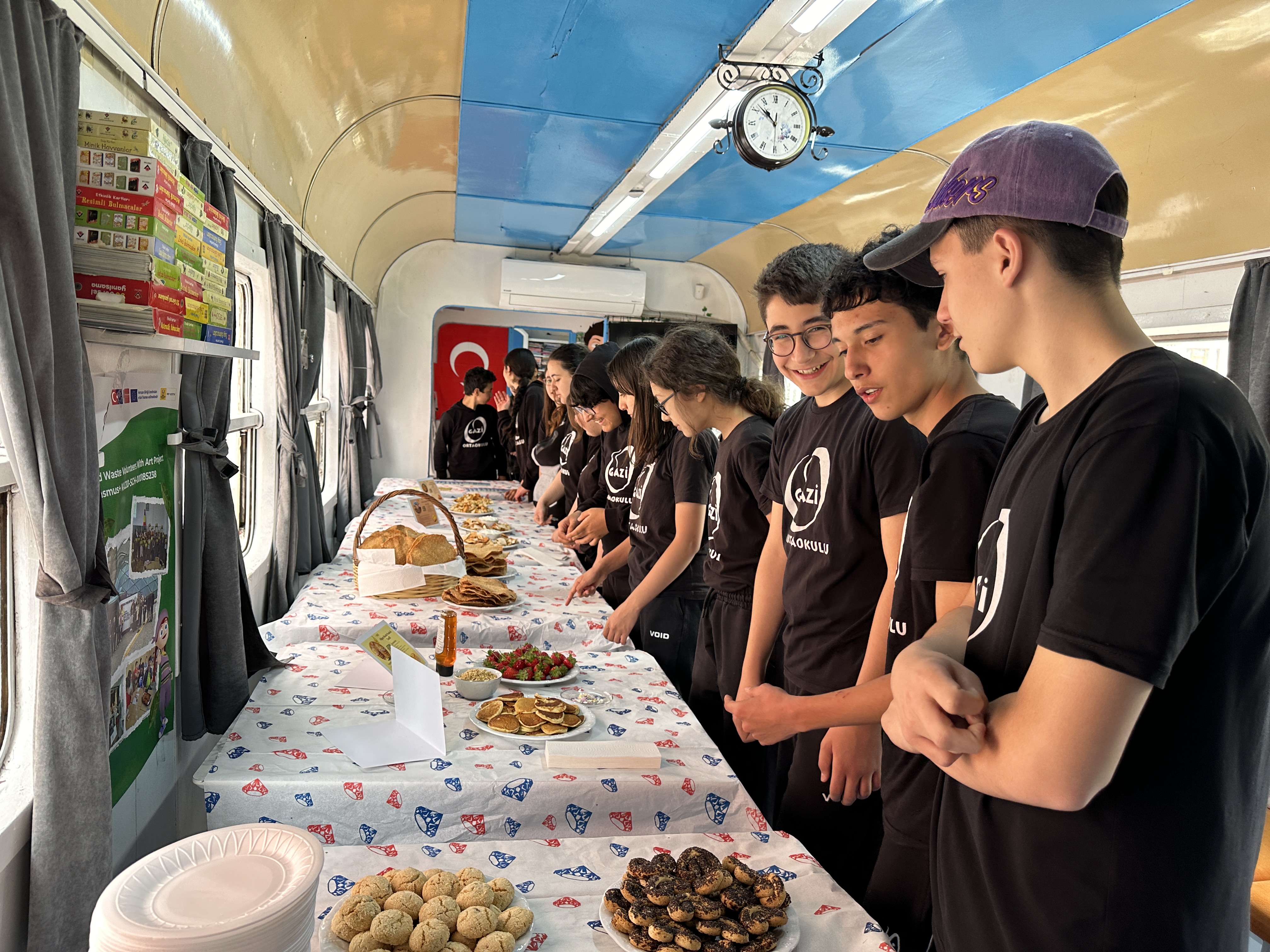 KONYA BÜYÜKŞEHİR, “ZERO FOOD WASTE VOLUNTEERS WİTH ART PROJESİ” İLE GIDA İSRAFINA DİKKAT ÇEKTİ