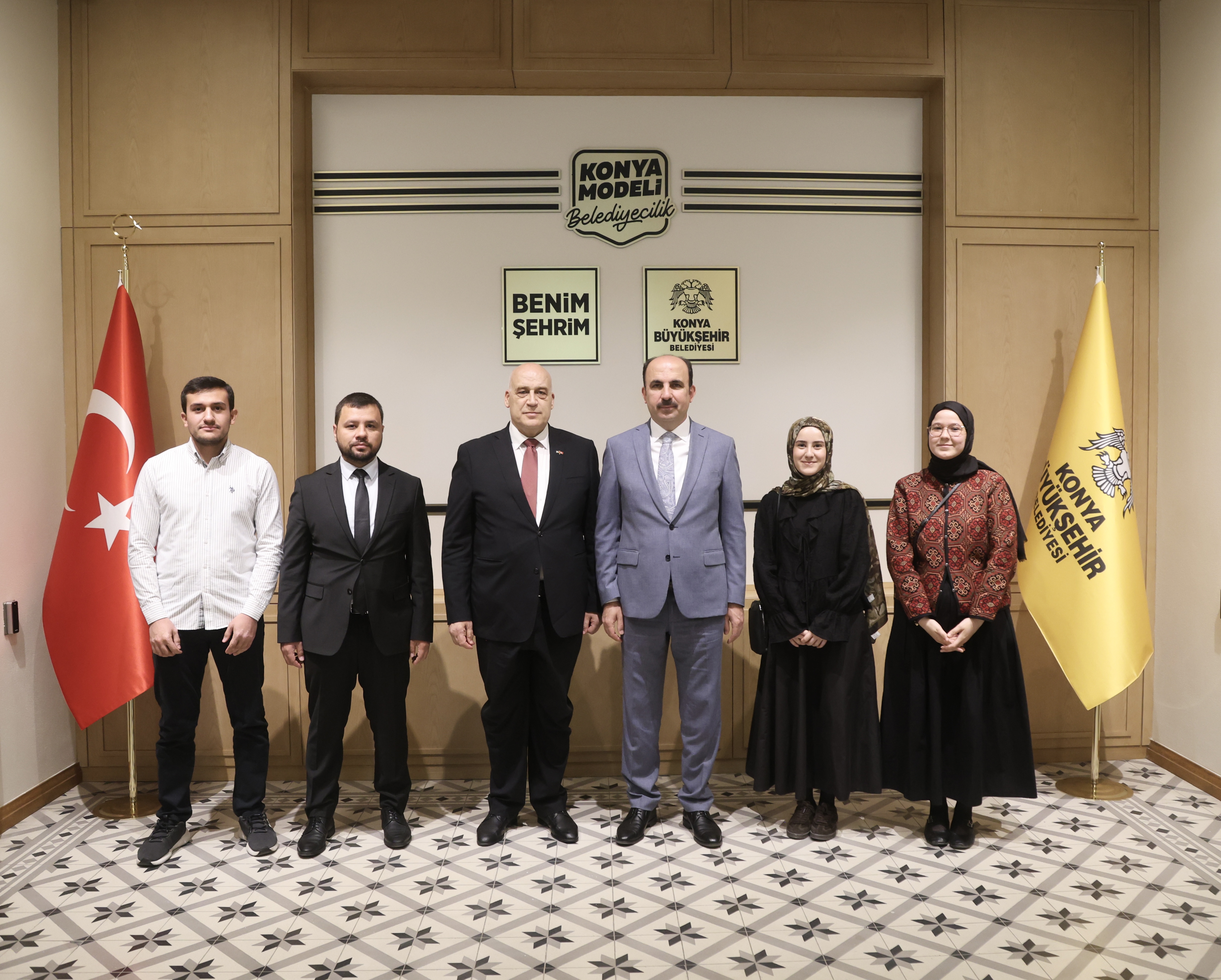 FİLİSTİN’İN ANKARA BÜYÜKELÇİSİ EBU CEYŞ BAŞKAN ALTAY’I ZİYARET ETTİ