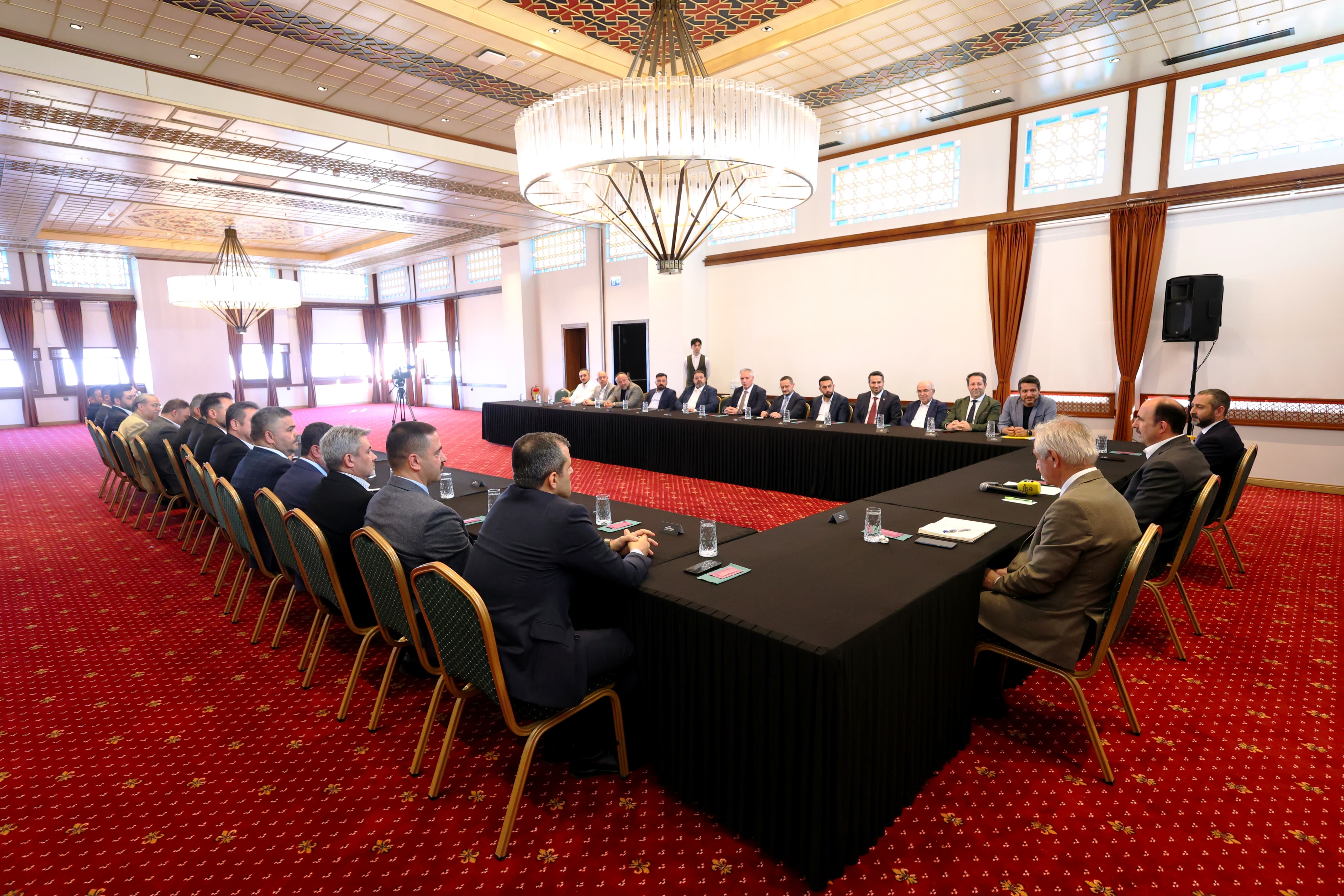 BAŞKAN ALTAY MESLEK ODALARININ BAŞKANLARIYLA İSTİŞARE TOPLANTISINDA BULUŞTU