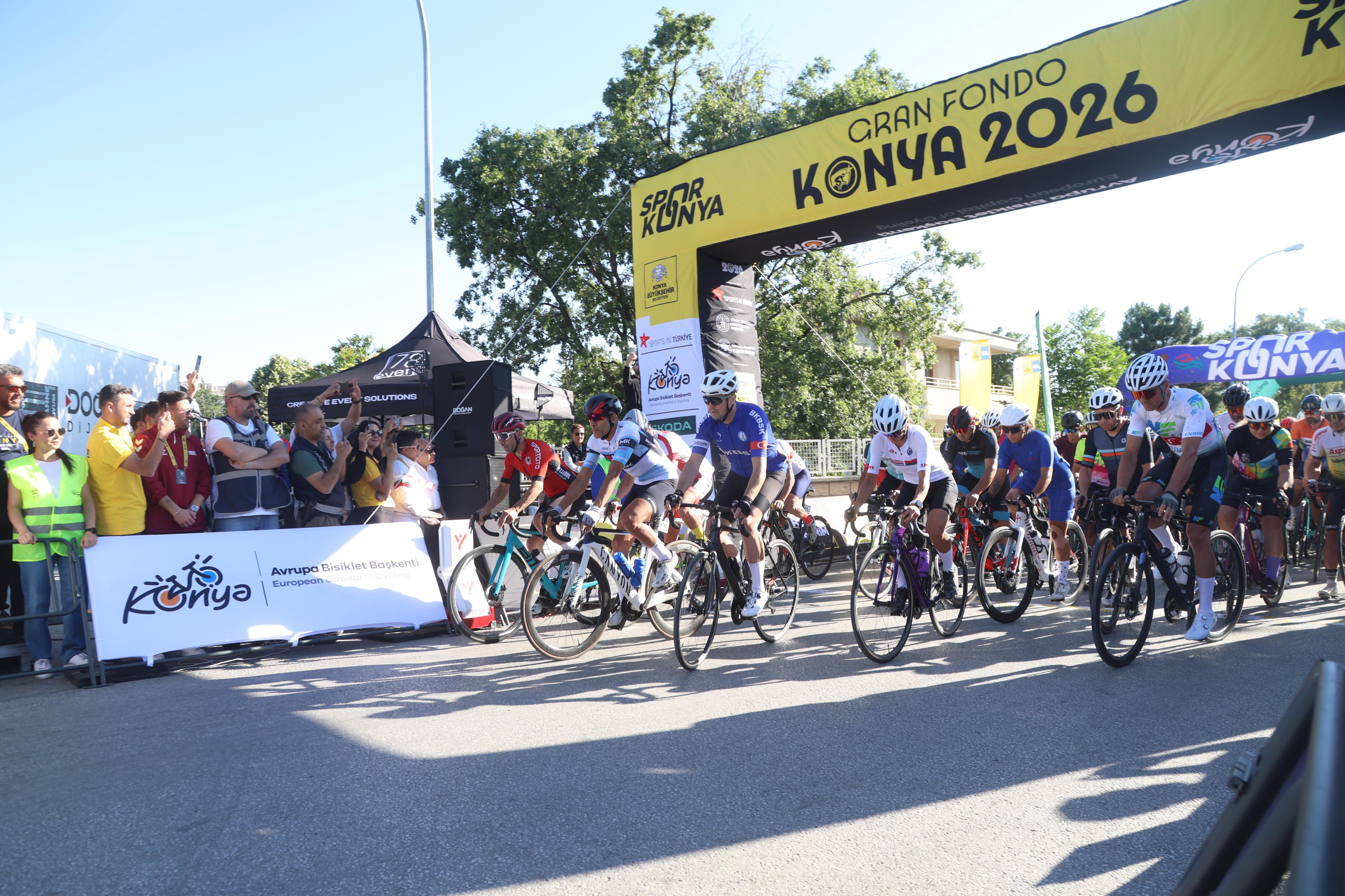 AVRUPA BİSİKLET BAŞKENTİ KONYA’DA GRANFONDO BİSİKLET YOL YARIŞI HEYECANI YAŞANDI