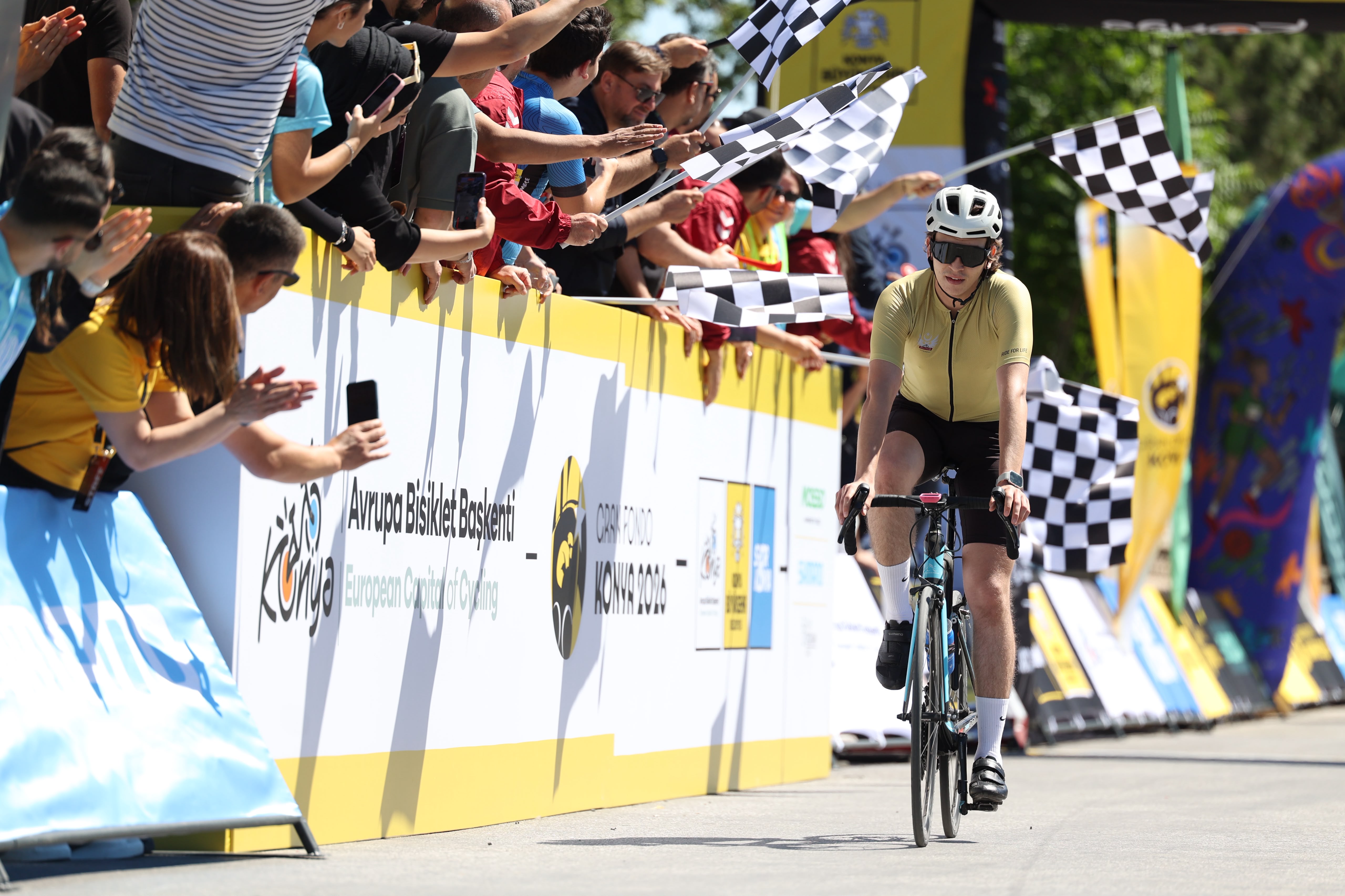 AVRUPA BİSİKLET BAŞKENTİ KONYA’DA GRANFONDO BİSİKLET YOL YARIŞI HEYECANI YAŞANDI