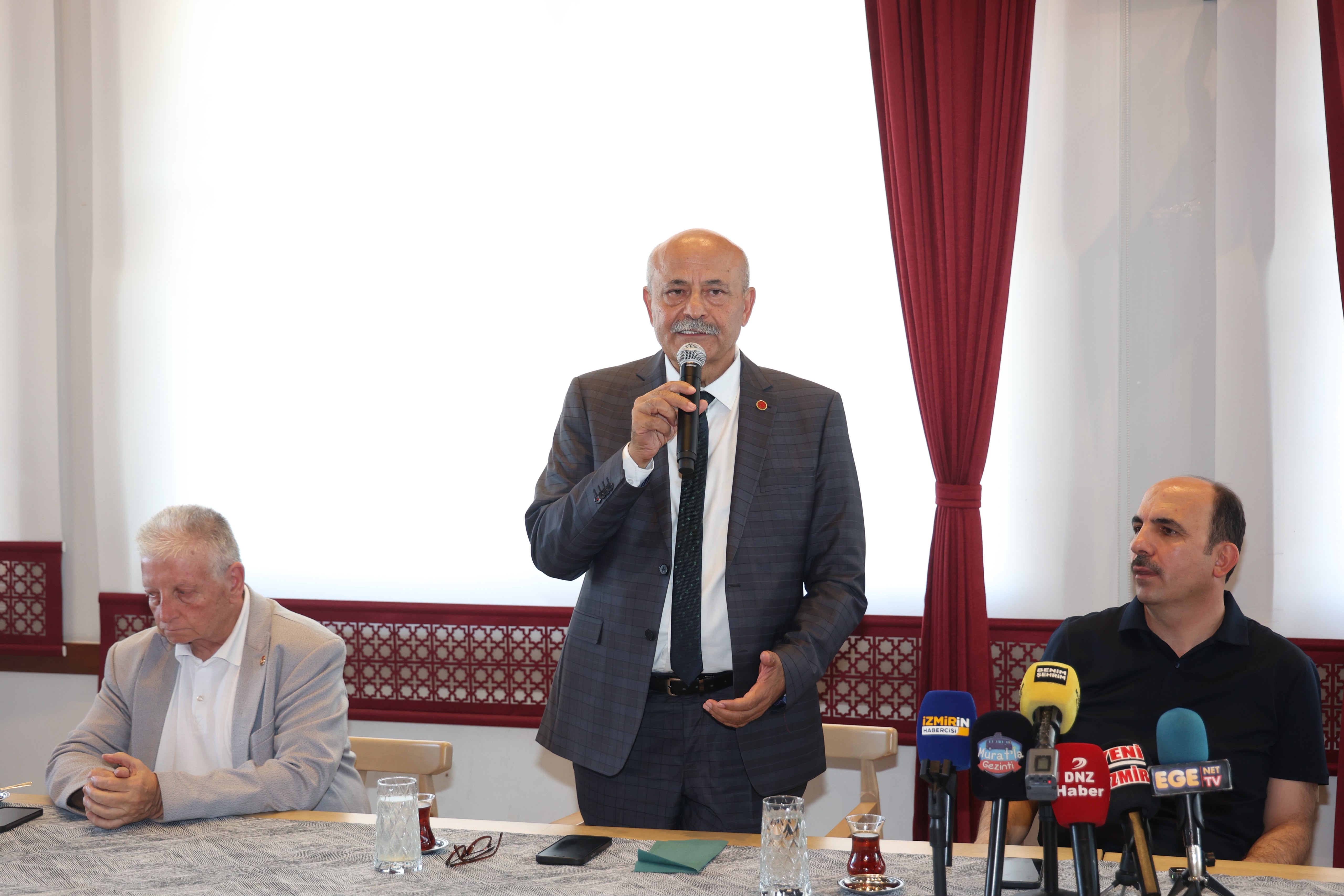 İZMİR’DEN GELEN STK BAŞKANLARI VE GAZETECİLER KONYA’YA HAYRAN KALDI