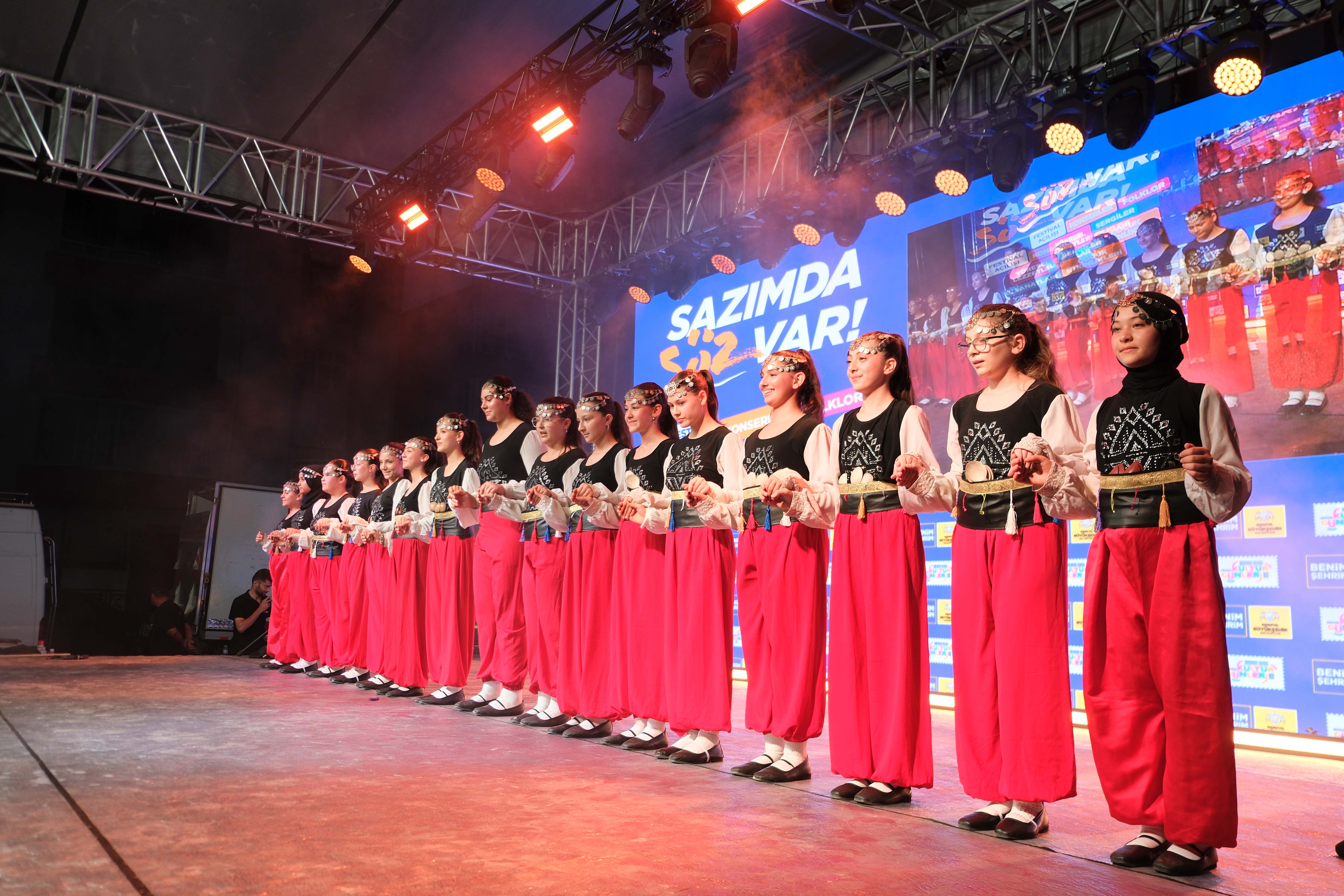 BAŞKAN ALTAY TÜM KONYALILARI İLÇELERDE BAŞLATTIKLARI KONYA KÜLTÜR GÜNLERİ’NE DAVET ETTİ