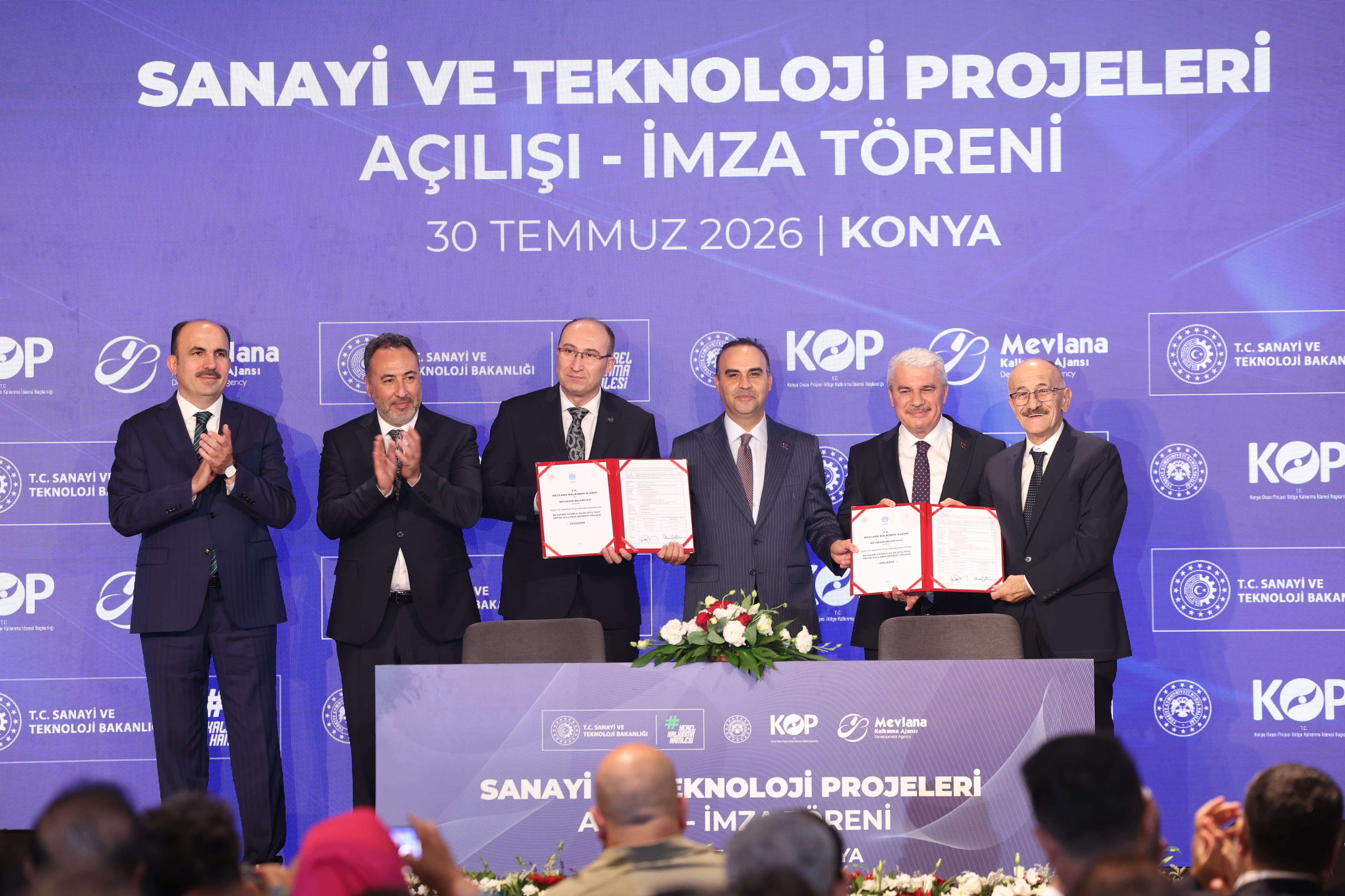 BAKAN KACIR, KONYA BÜYÜKŞEHİR’LE BİRLİKTE KONYA’YA “SÜRDÜRÜLEBİLİR ŞEHİR ARAŞTIRMA VE İNOVASYON MERKEZİ” KAZANDIRACAKLARINI AÇIKLADI