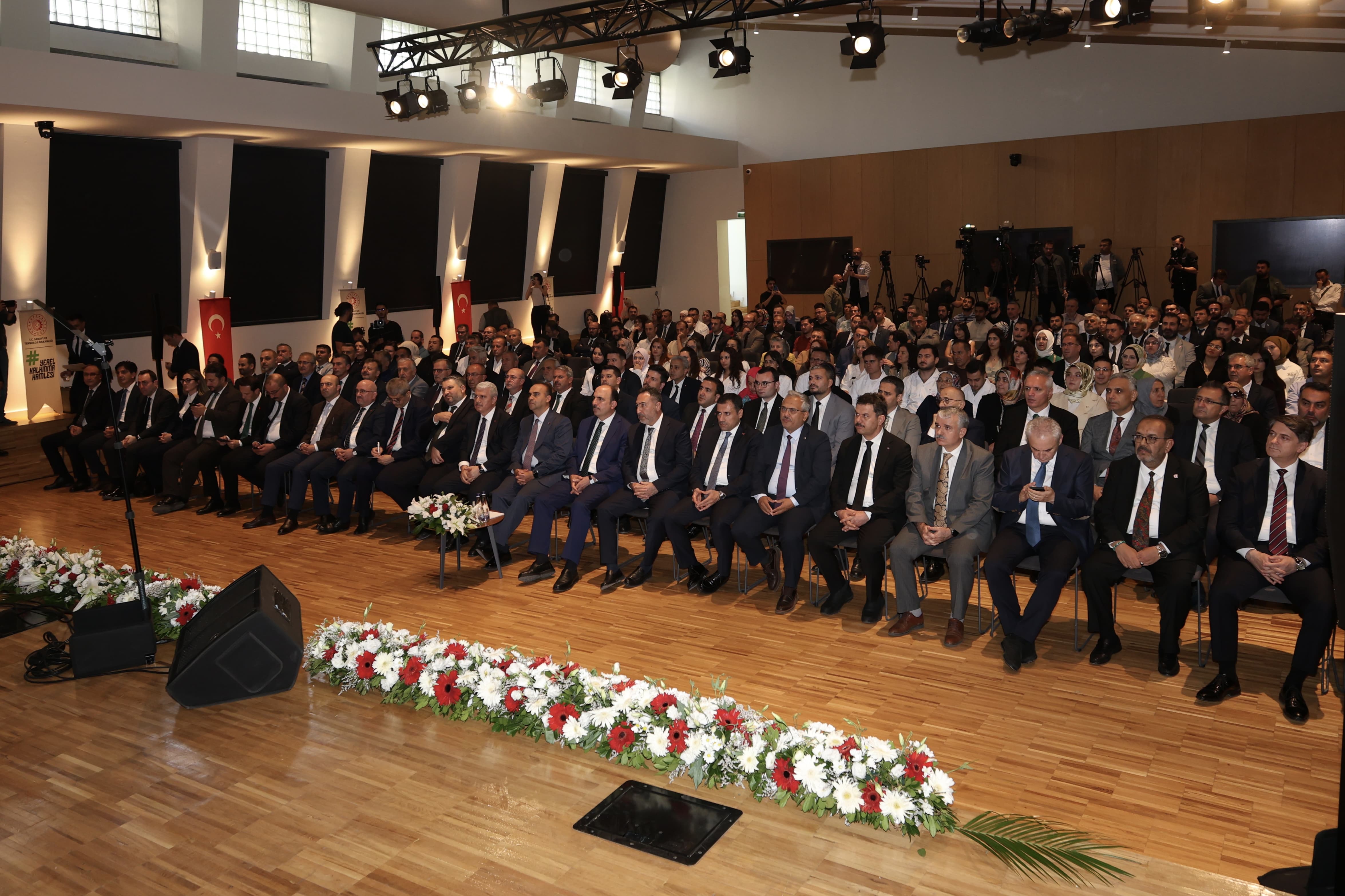 BAKAN KACIR, KONYA BÜYÜKŞEHİR’LE BİRLİKTE KONYA’YA “SÜRDÜRÜLEBİLİR ŞEHİR ARAŞTIRMA VE İNOVASYON MERKEZİ” KAZANDIRACAKLARINI AÇIKLADI