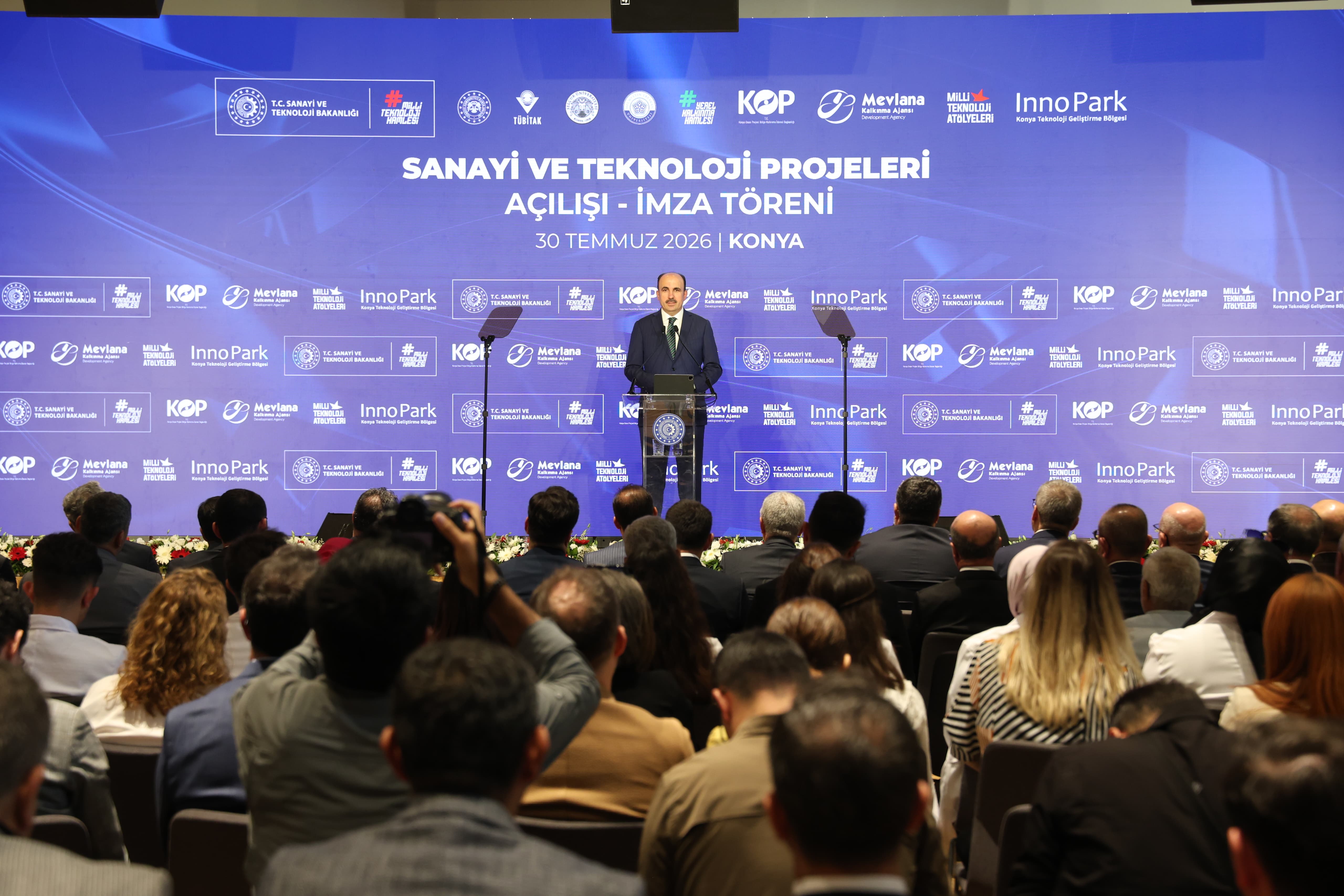BAKAN KACIR, KONYA BÜYÜKŞEHİR’LE BİRLİKTE KONYA’YA “SÜRDÜRÜLEBİLİR ŞEHİR ARAŞTIRMA VE İNOVASYON MERKEZİ” KAZANDIRACAKLARINI AÇIKLADI