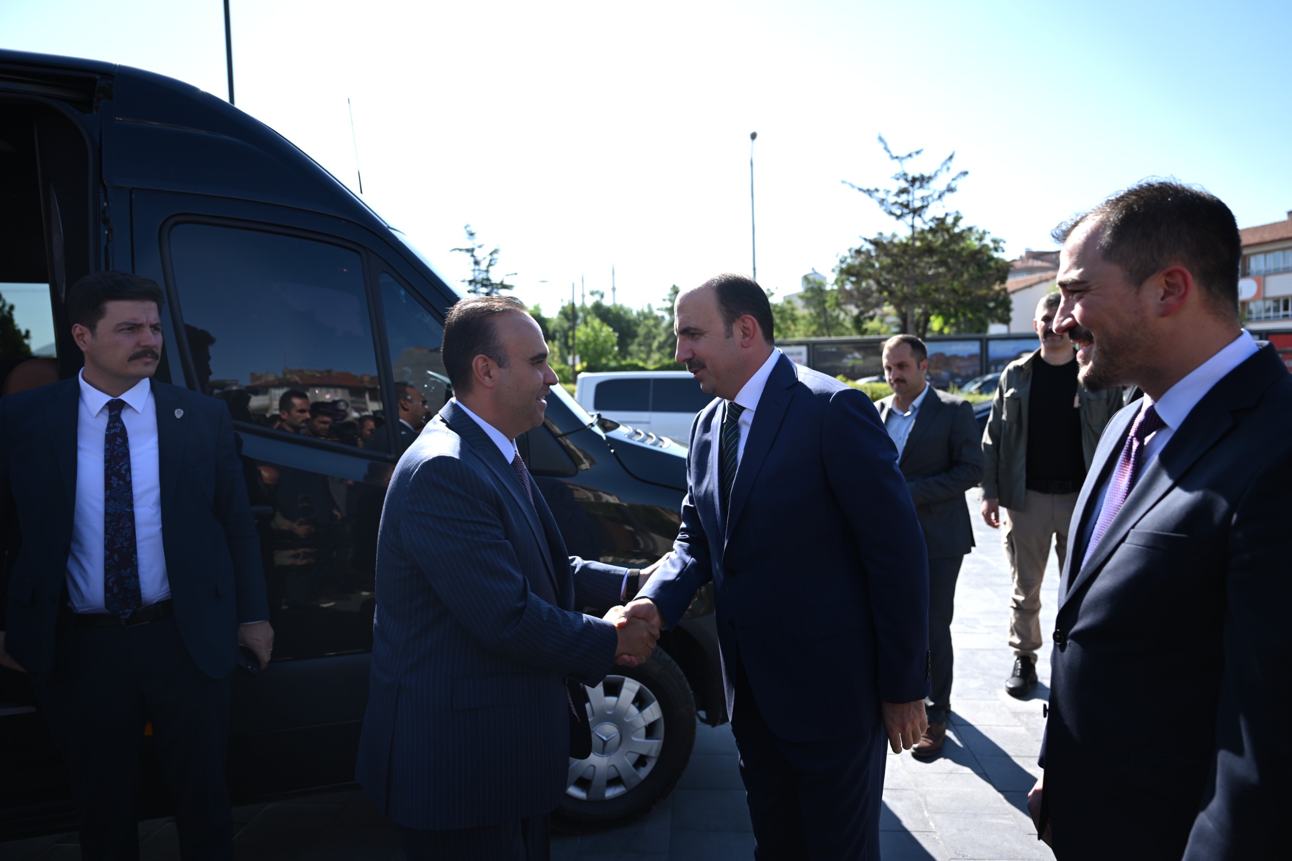 BAKAN KACIR, KONYA BÜYÜKŞEHİR’LE BİRLİKTE KONYA’YA “SÜRDÜRÜLEBİLİR ŞEHİR ARAŞTIRMA VE İNOVASYON MERKEZİ” KAZANDIRACAKLARINI AÇIKLADI
