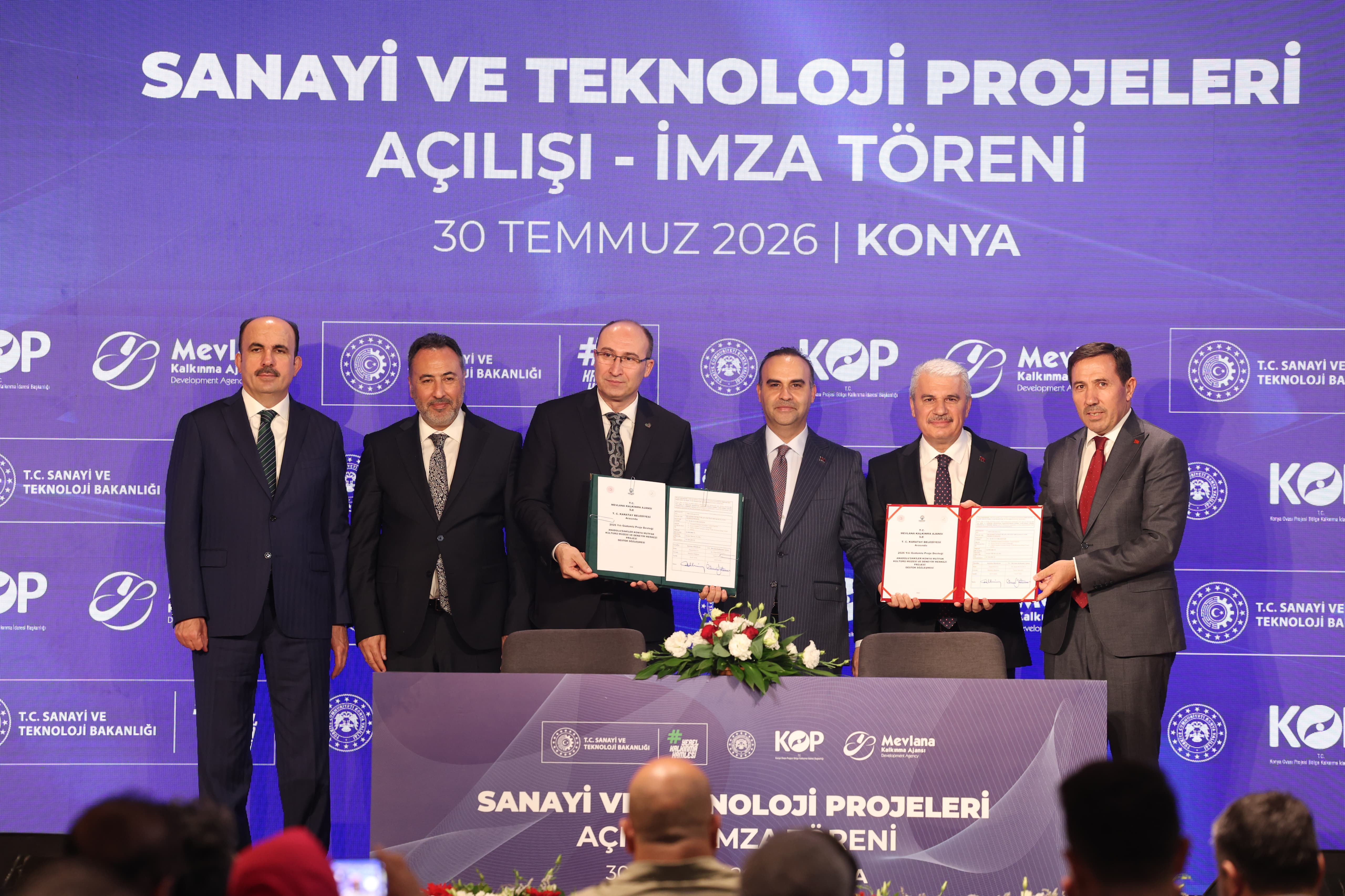 BAKAN KACIR, KONYA BÜYÜKŞEHİR’LE BİRLİKTE KONYA’YA “SÜRDÜRÜLEBİLİR ŞEHİR ARAŞTIRMA VE İNOVASYON MERKEZİ” KAZANDIRACAKLARINI AÇIKLADI