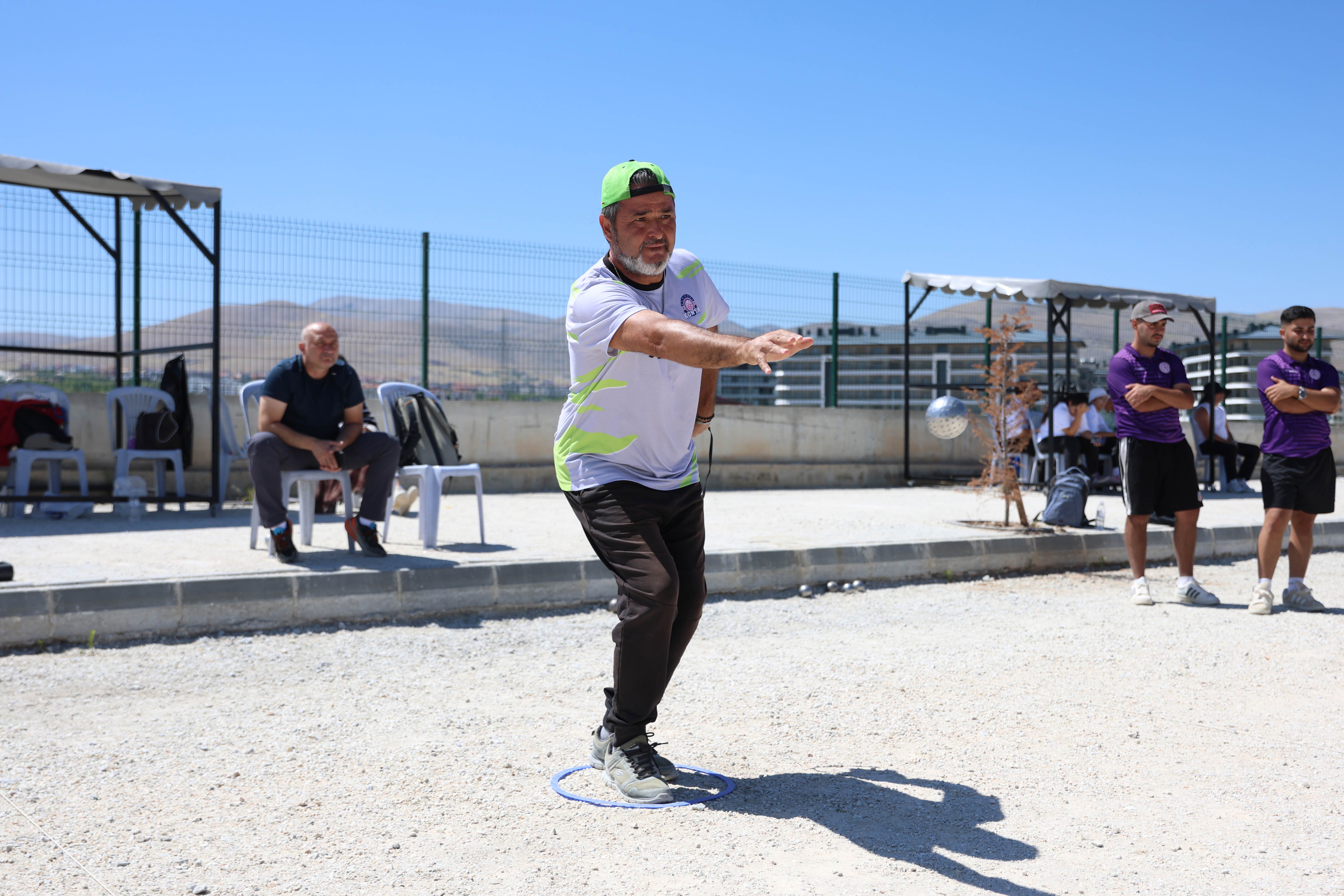 KONYA’DA 3. ULUSLARARASI BOCCE TURNUVASI HEYECANI YAŞANIYOR