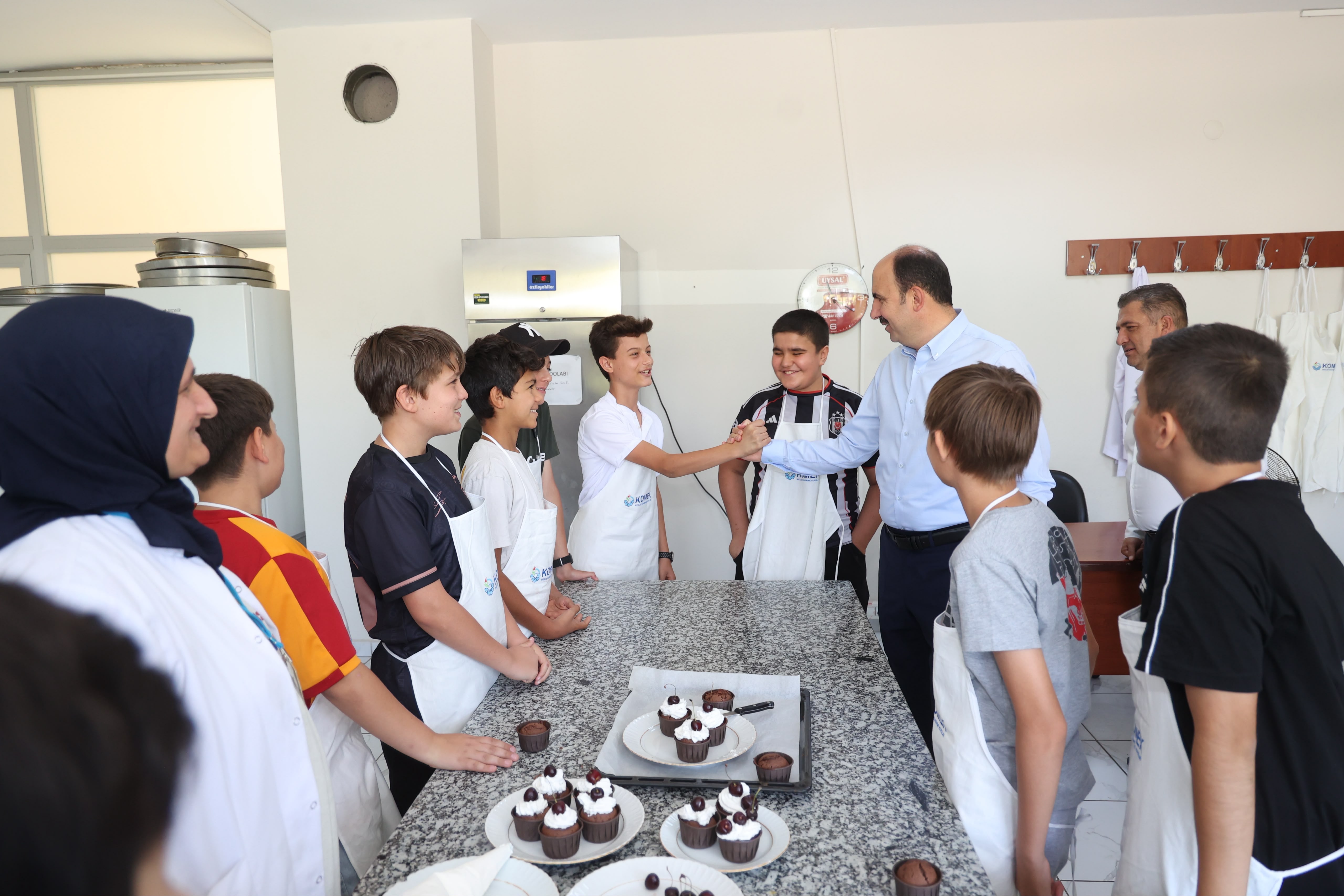 BAŞKAN ALTAY: “GENÇ KOMEK VE BİLGEHANELERDE 30 BİN ÖĞRENCİMİZ YAZ AYLARINI BİZİMLE BİRLİKTE GEÇİRİYOR”