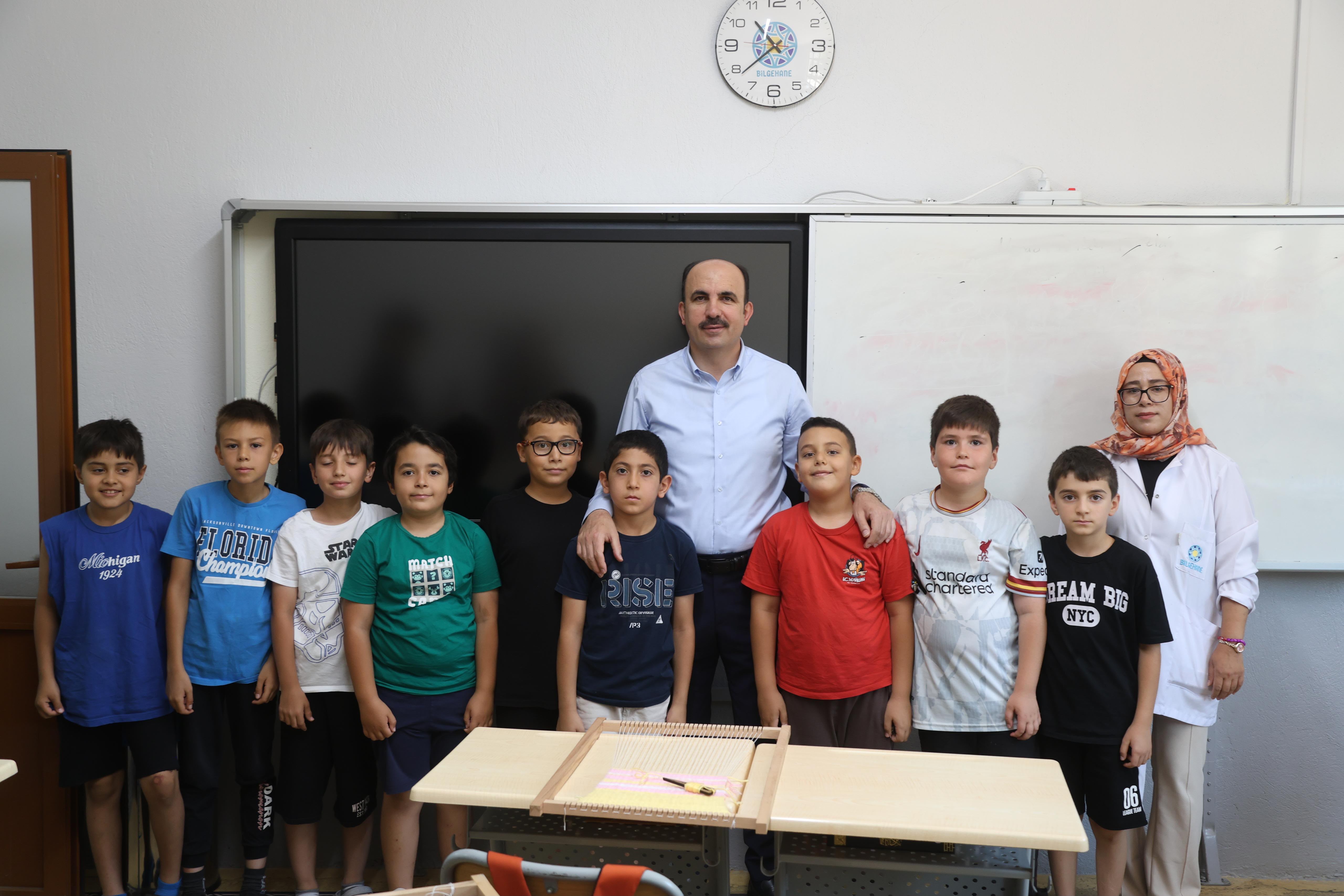 BAŞKAN ALTAY: “GENÇ KOMEK VE BİLGEHANELERDE 30 BİN ÖĞRENCİMİZ YAZ AYLARINI BİZİMLE BİRLİKTE GEÇİRİYOR”