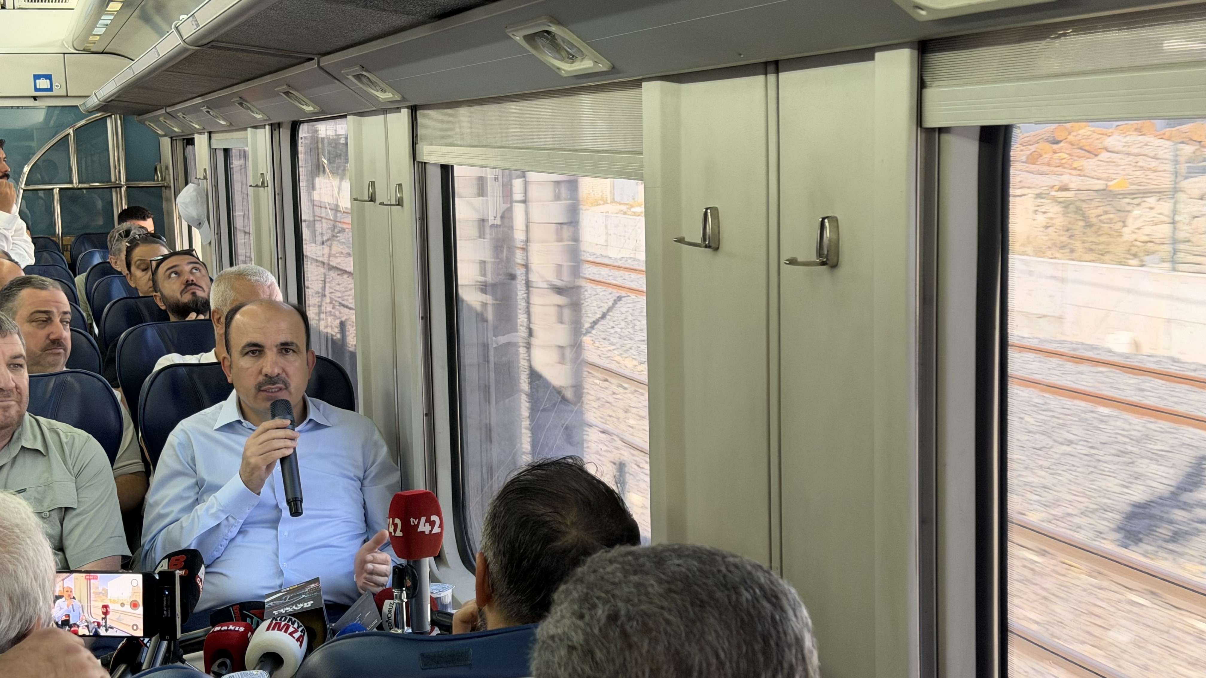 BAŞKAN ALTAY BASIN MENSUPLARIYLA BİRLİKTE RAYLI SİSTEM PROJELERİNİ İNCELEDİ