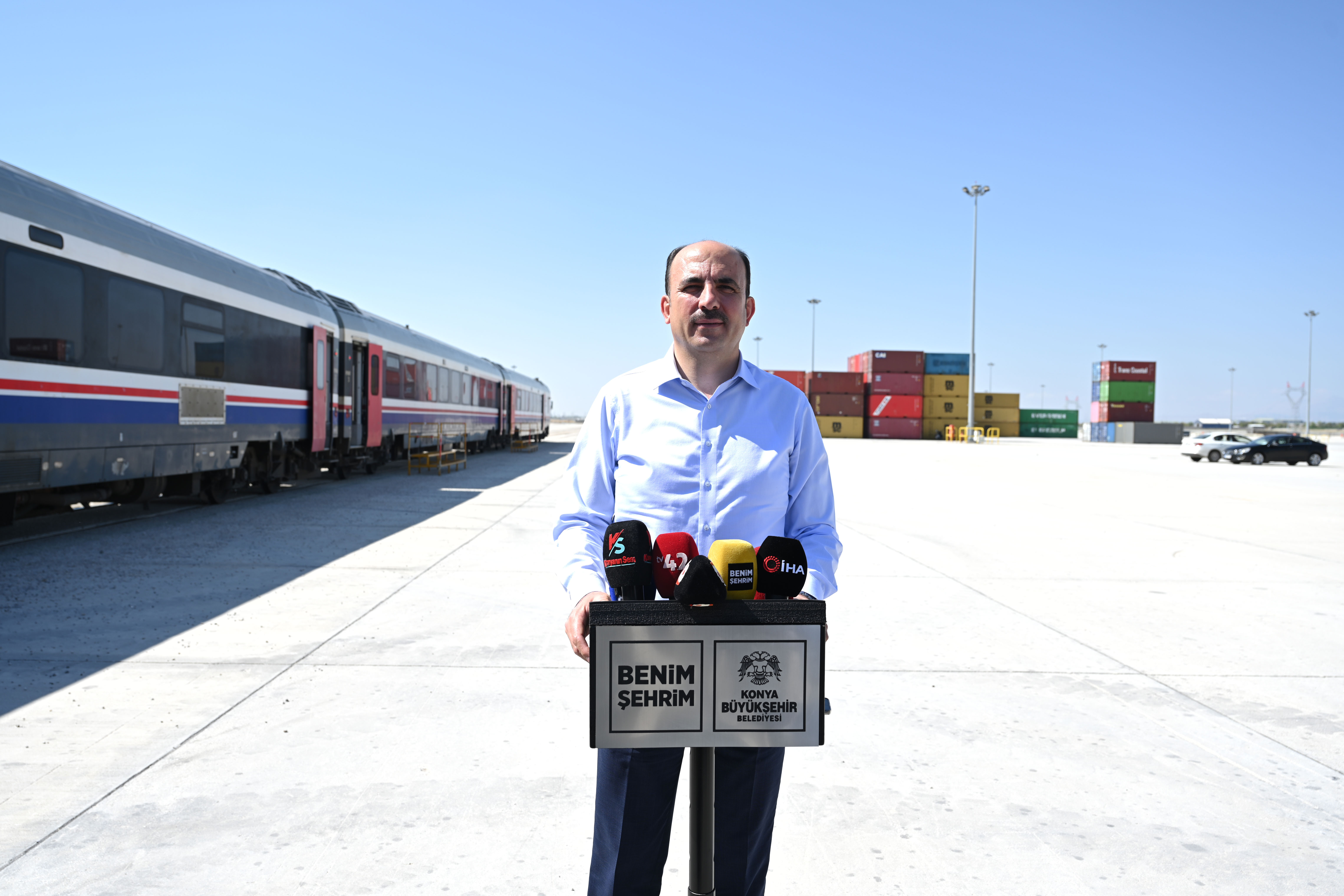 BAŞKAN ALTAY BASIN MENSUPLARIYLA BİRLİKTE RAYLI SİSTEM PROJELERİNİ İNCELEDİ