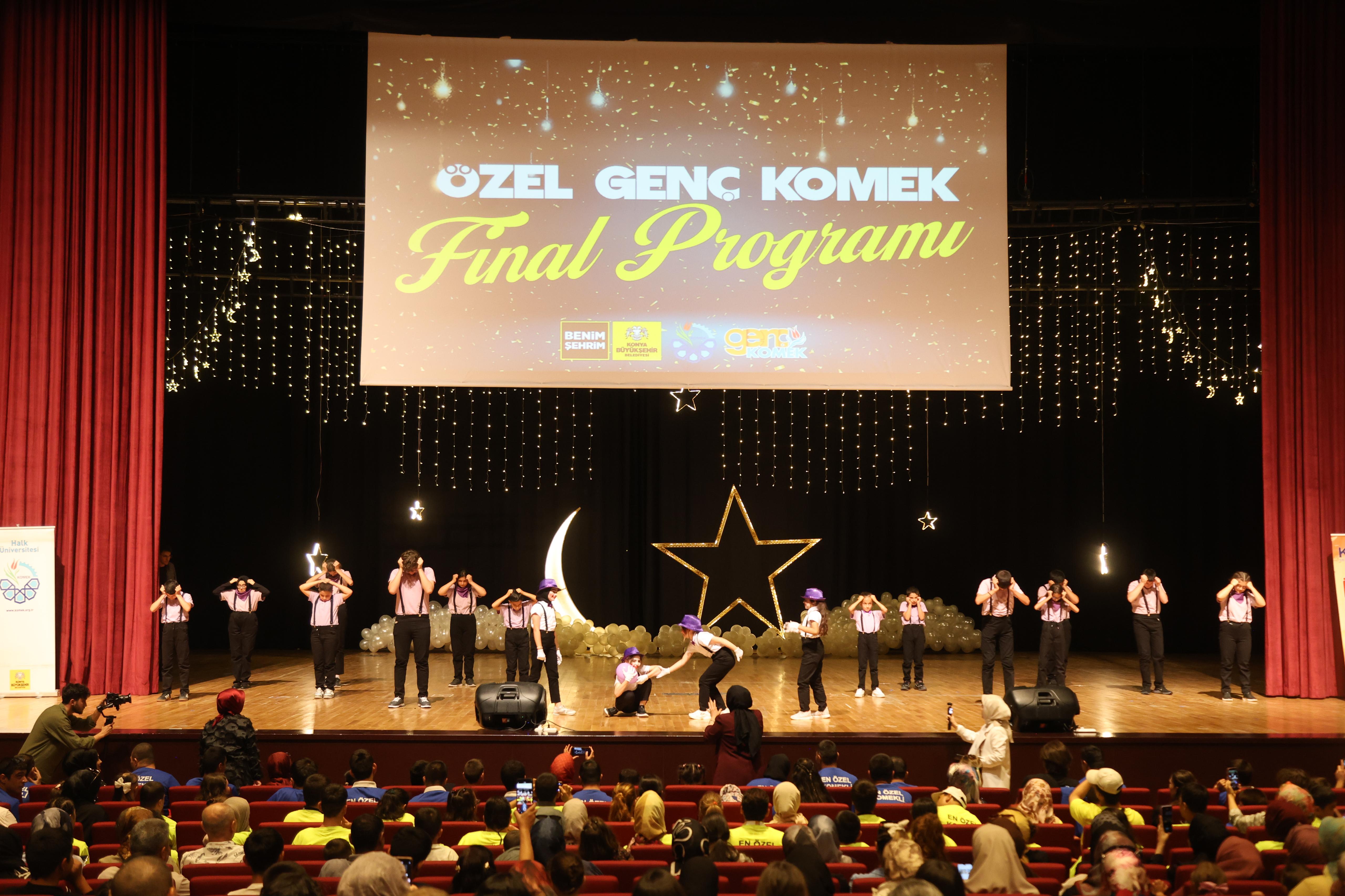 BAŞKAN ALTAY, “EN ÖZEL KOMEK’Lİ” ÖĞRENCİLERİN HEYECANINA EŞLİK ETTİ