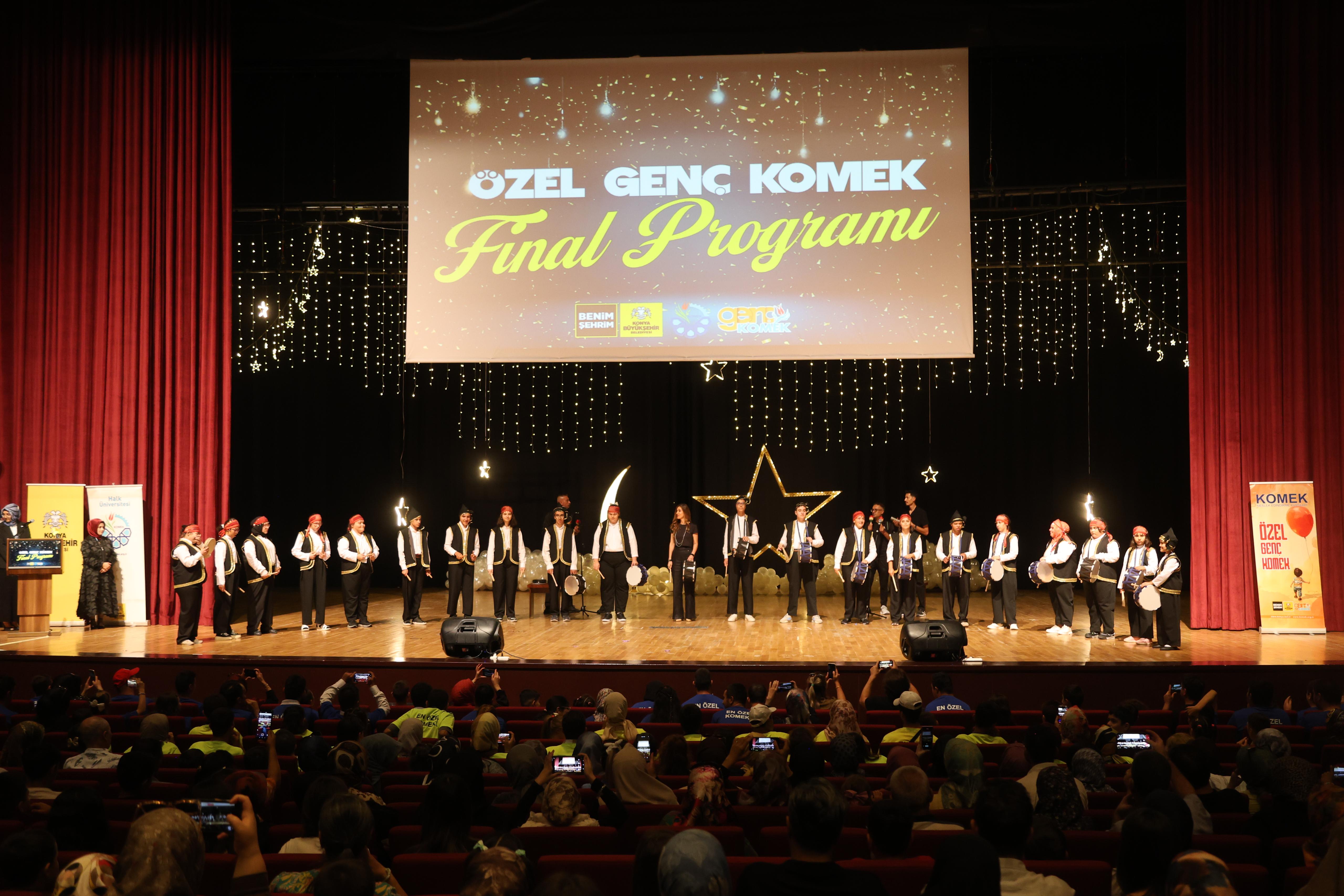 BAŞKAN ALTAY, “EN ÖZEL KOMEK’Lİ” ÖĞRENCİLERİN HEYECANINA EŞLİK ETTİ