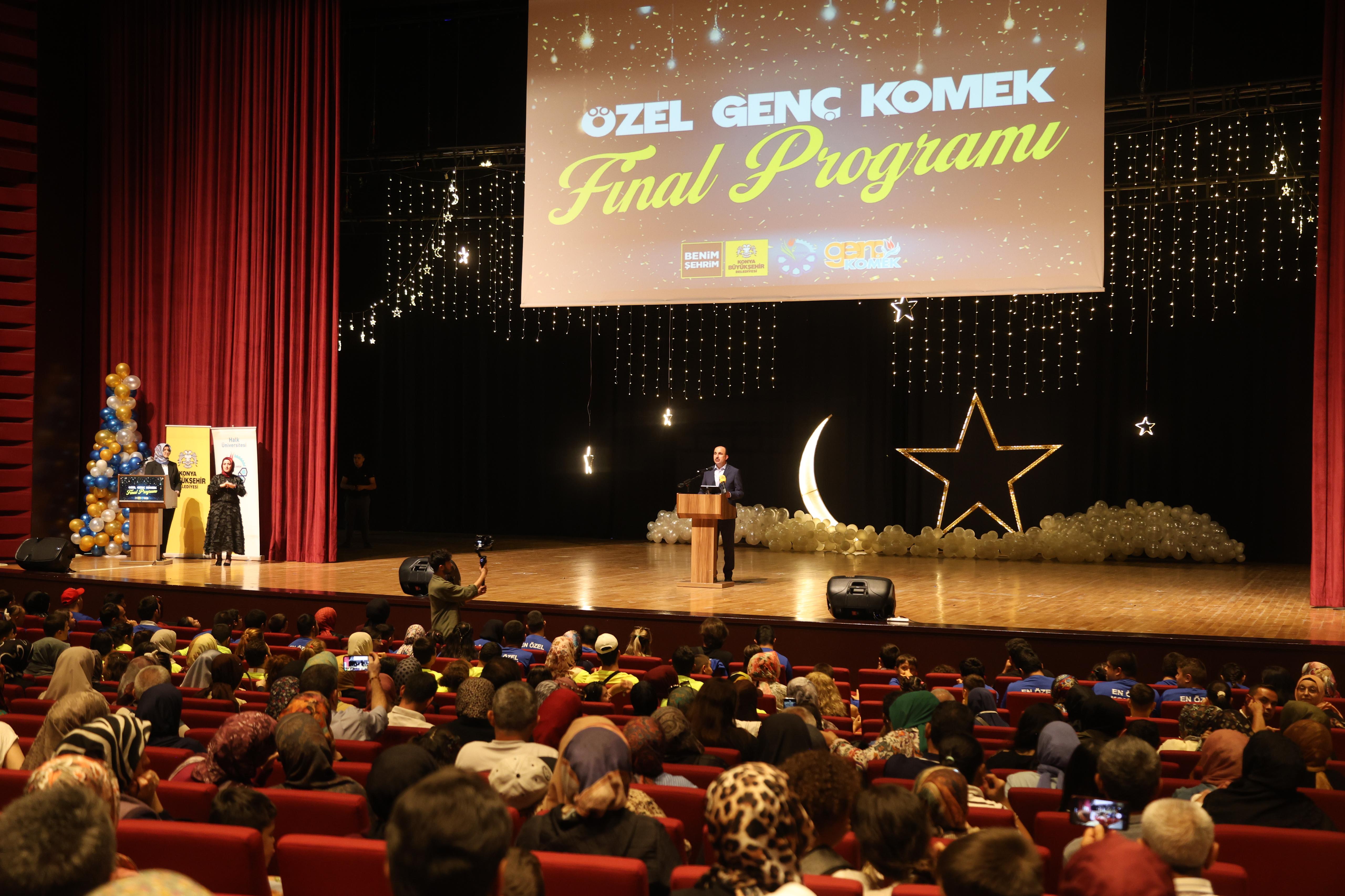 BAŞKAN ALTAY, “EN ÖZEL KOMEK’Lİ” ÖĞRENCİLERİN HEYECANINA EŞLİK ETTİ