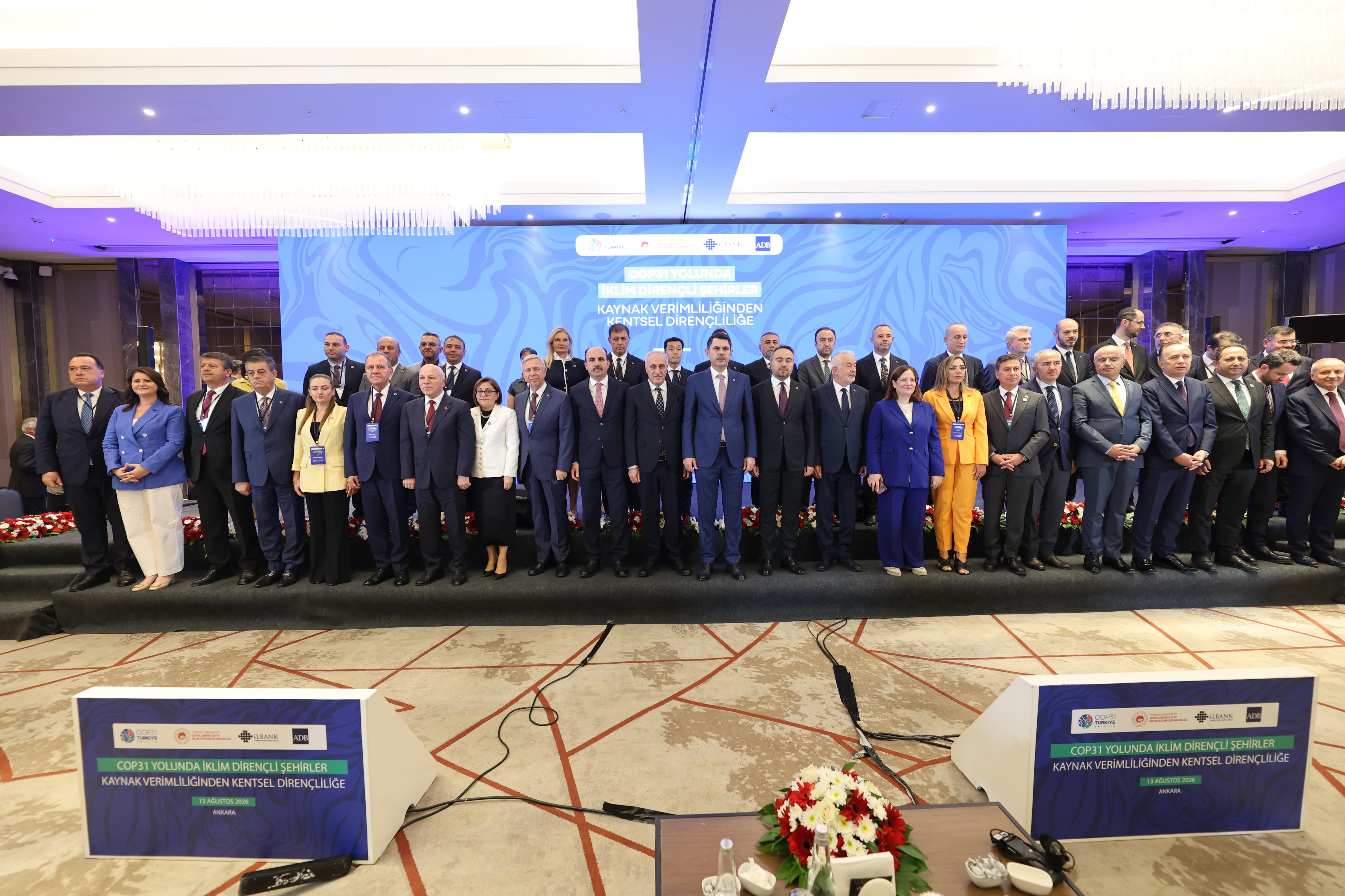 COP31 ÖNCESİ "İKLİM DİRENÇLİ ŞEHİRLERİN GELİŞTİRİLMESİ" TOPLANTISI BAKAN MURAT KURUM’UN KATILIMIYLA YAPILDI